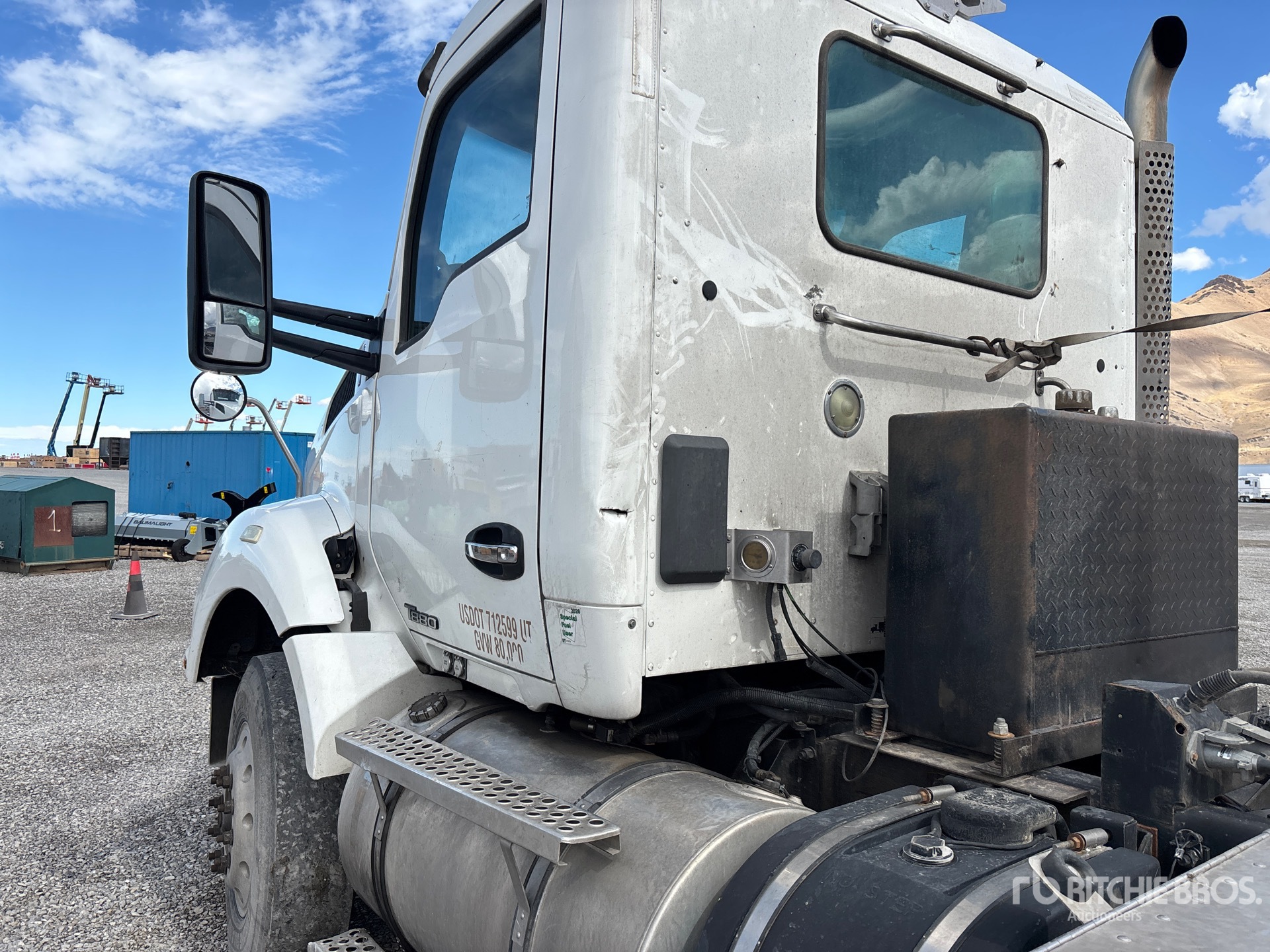 2016 Kenworth T880