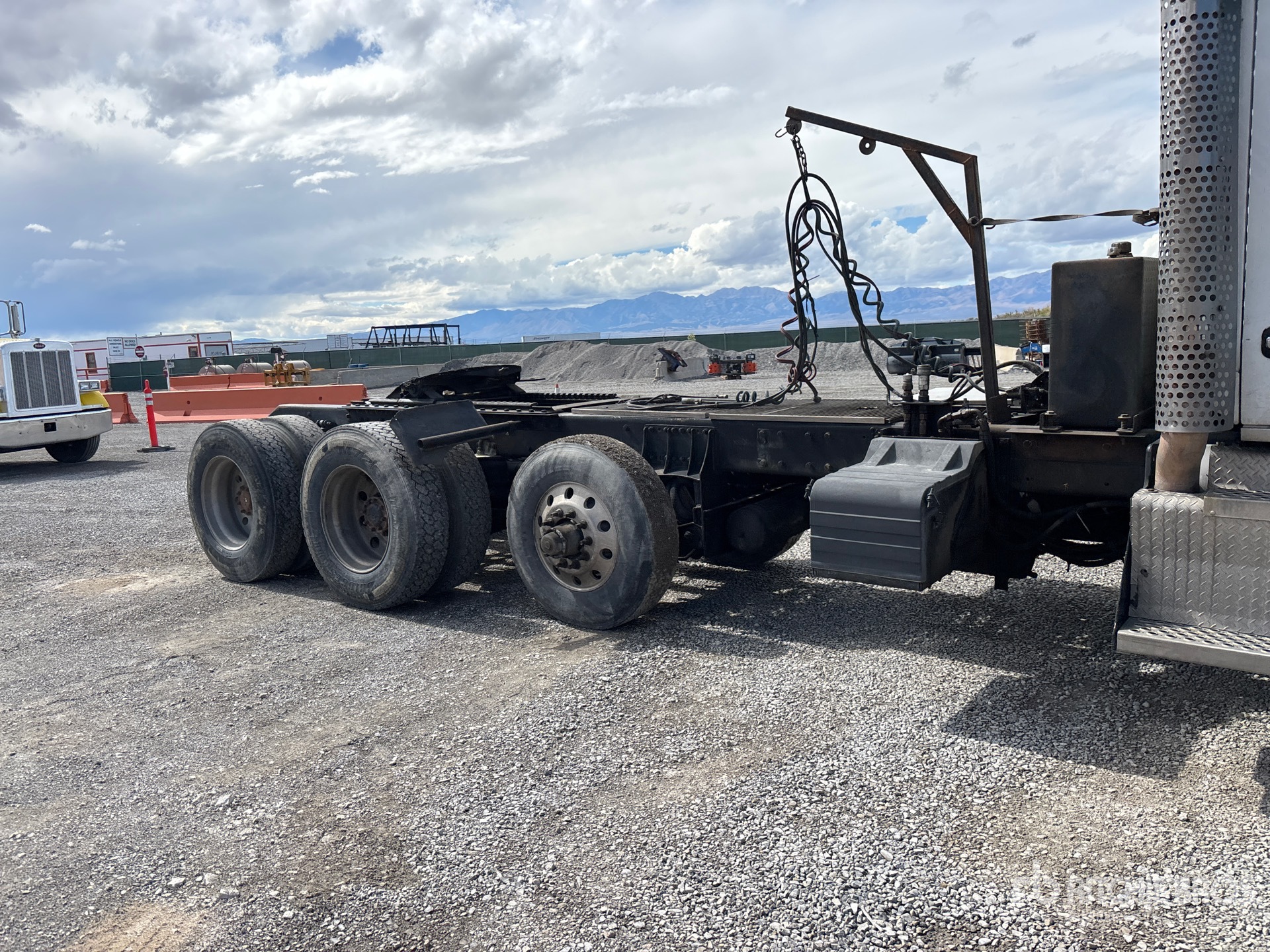 2016 Kenworth T880