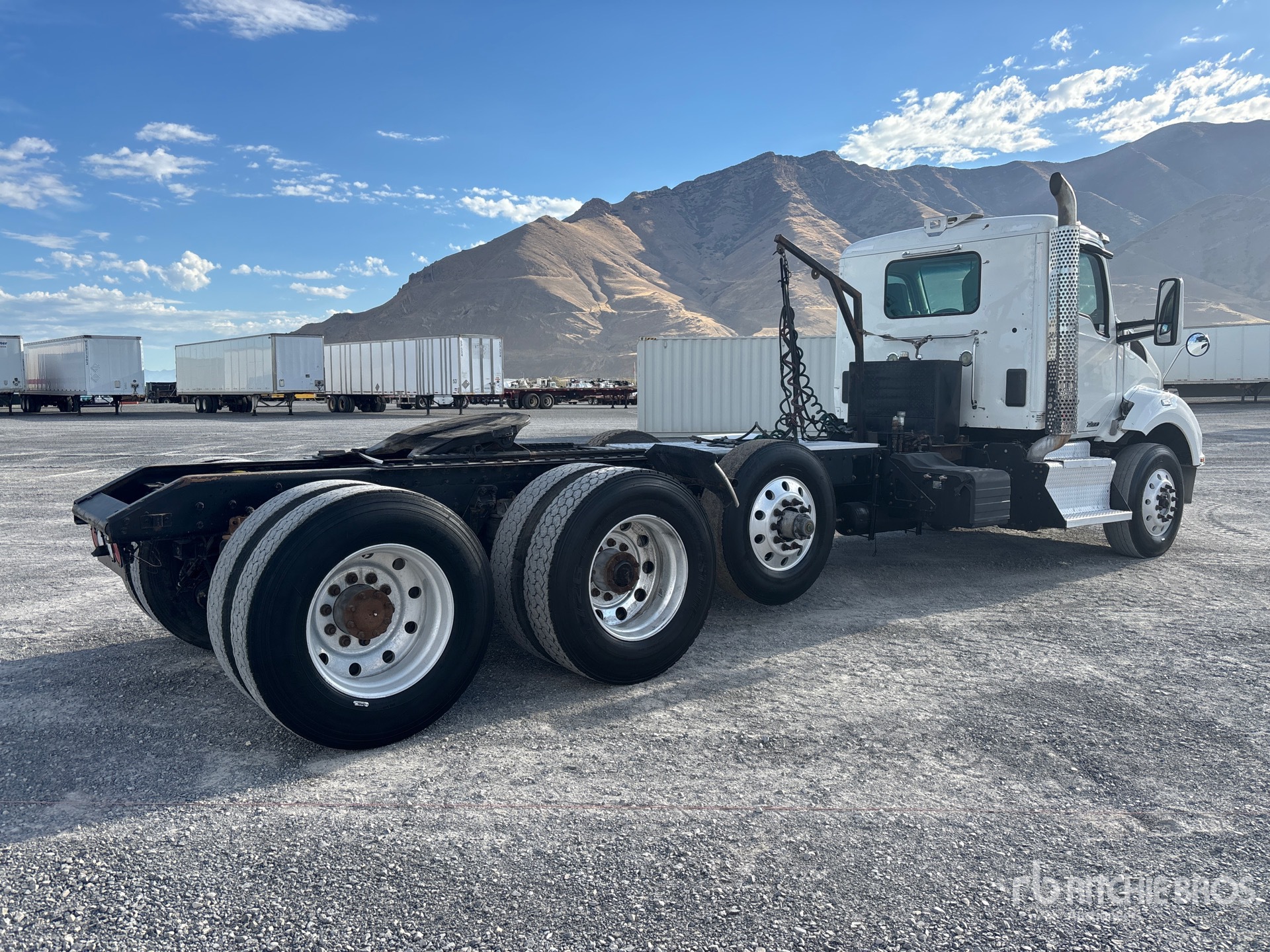 2016 Kenworth T880