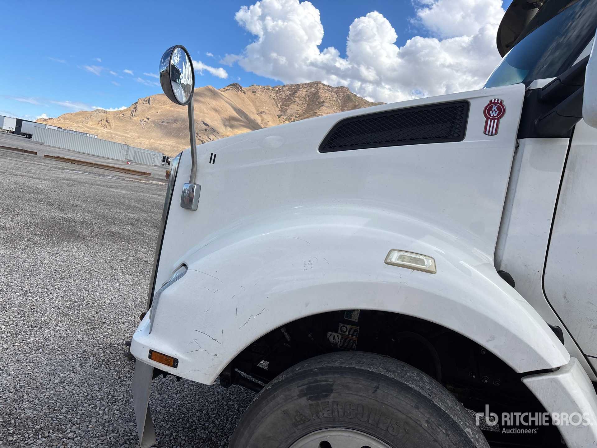 2016 Kenworth T880