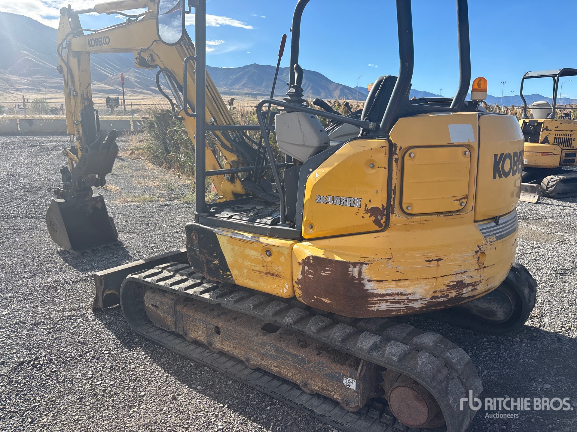 Kobelco SK45SRX-6E