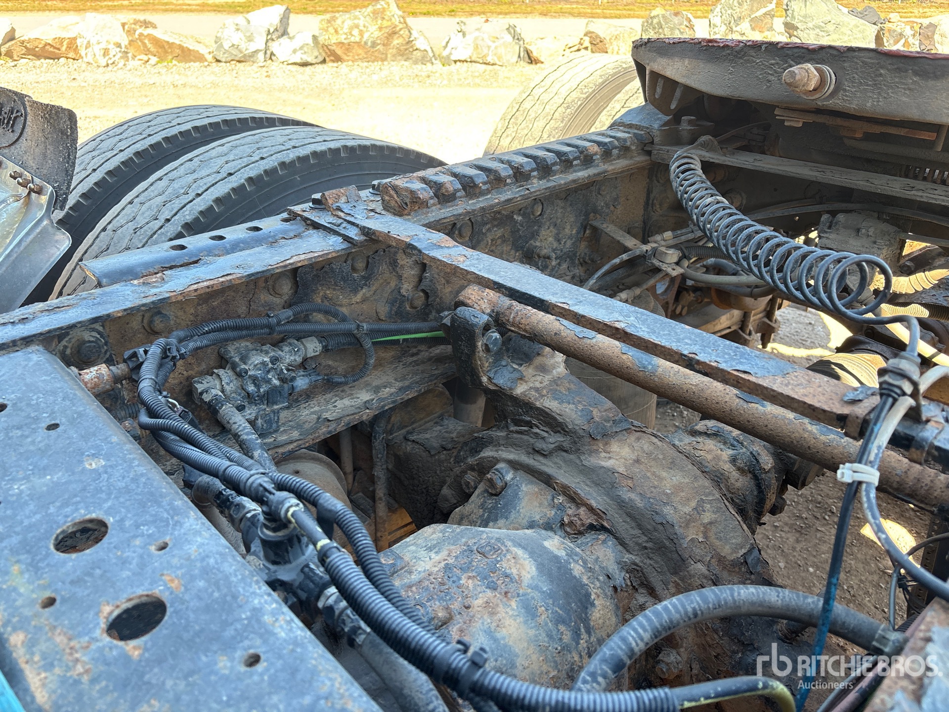 2015 International PROSTAR+113