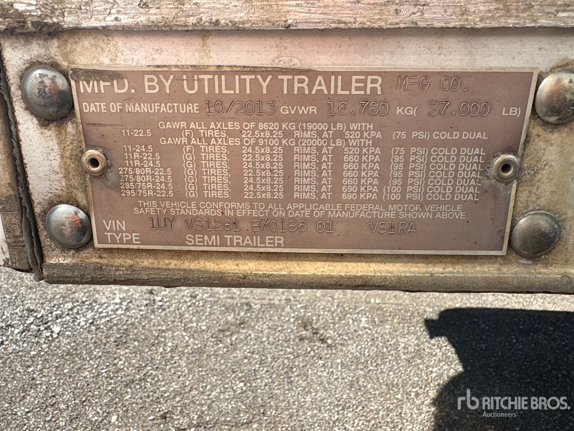 2014 Utility VS1R-28/150/96