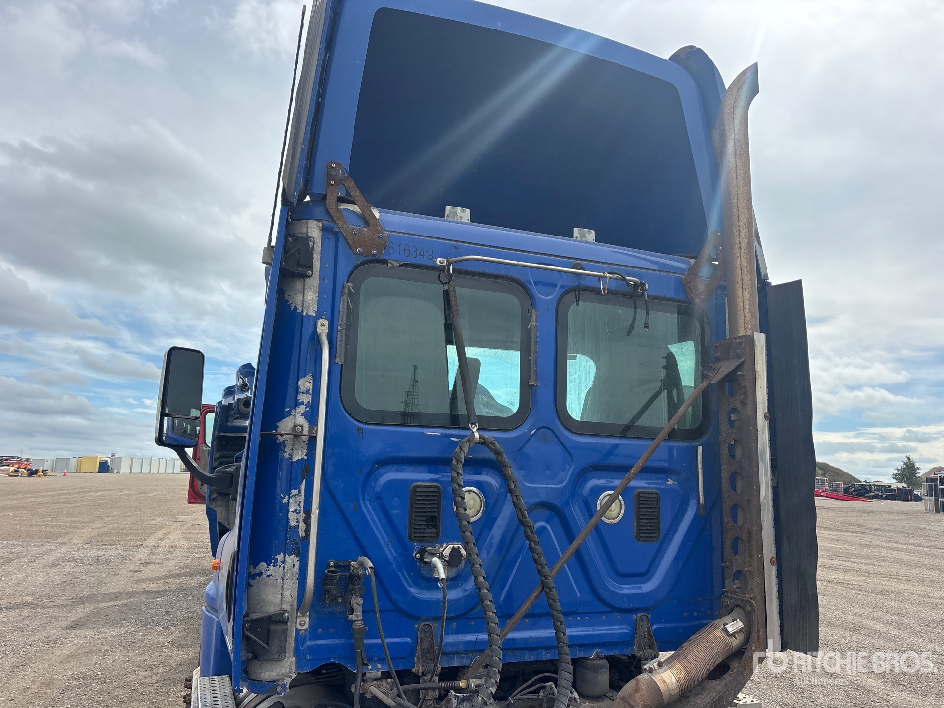 2012 Freightliner CASCADIA 125