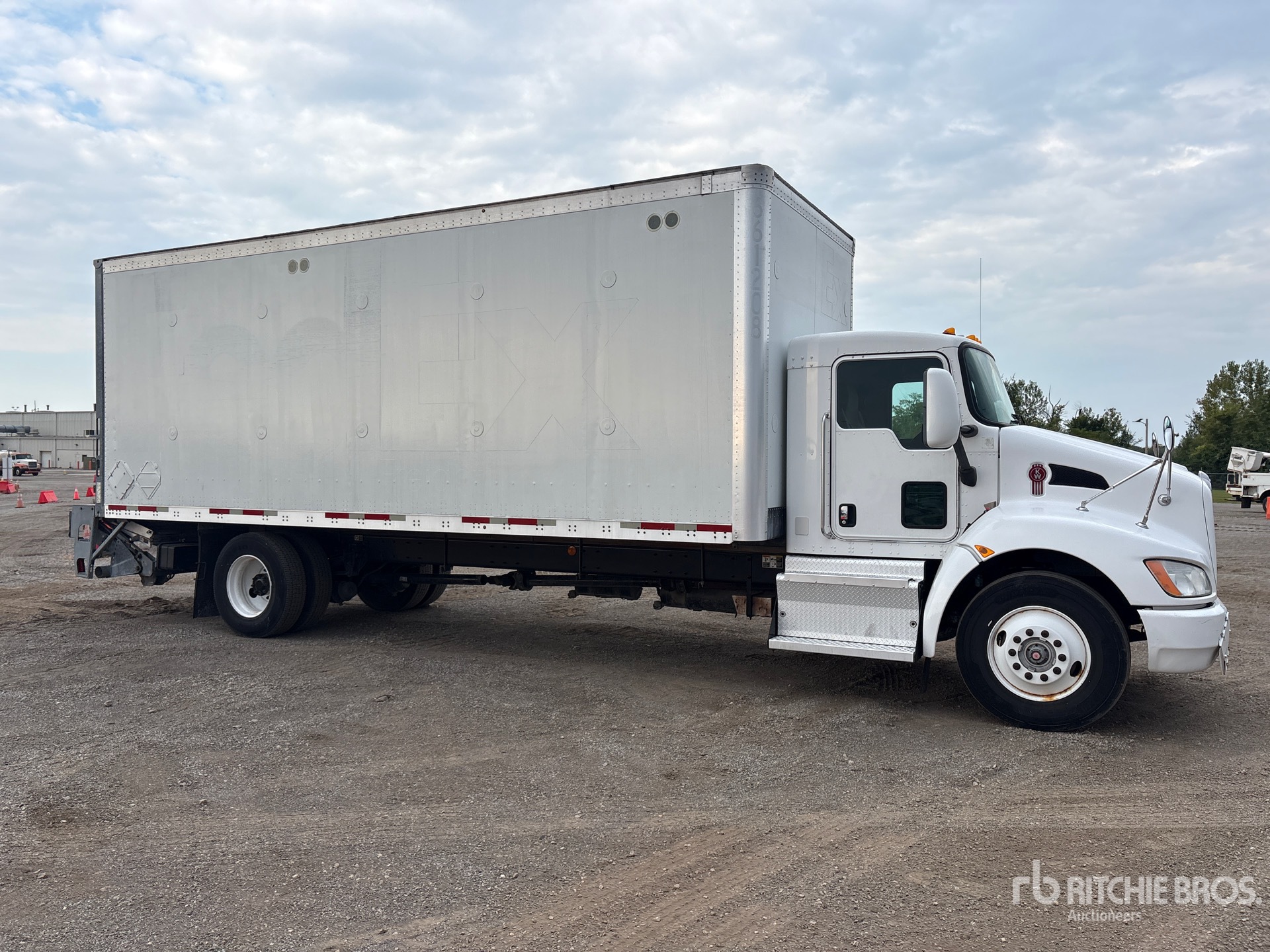 2015 Kenworth T370