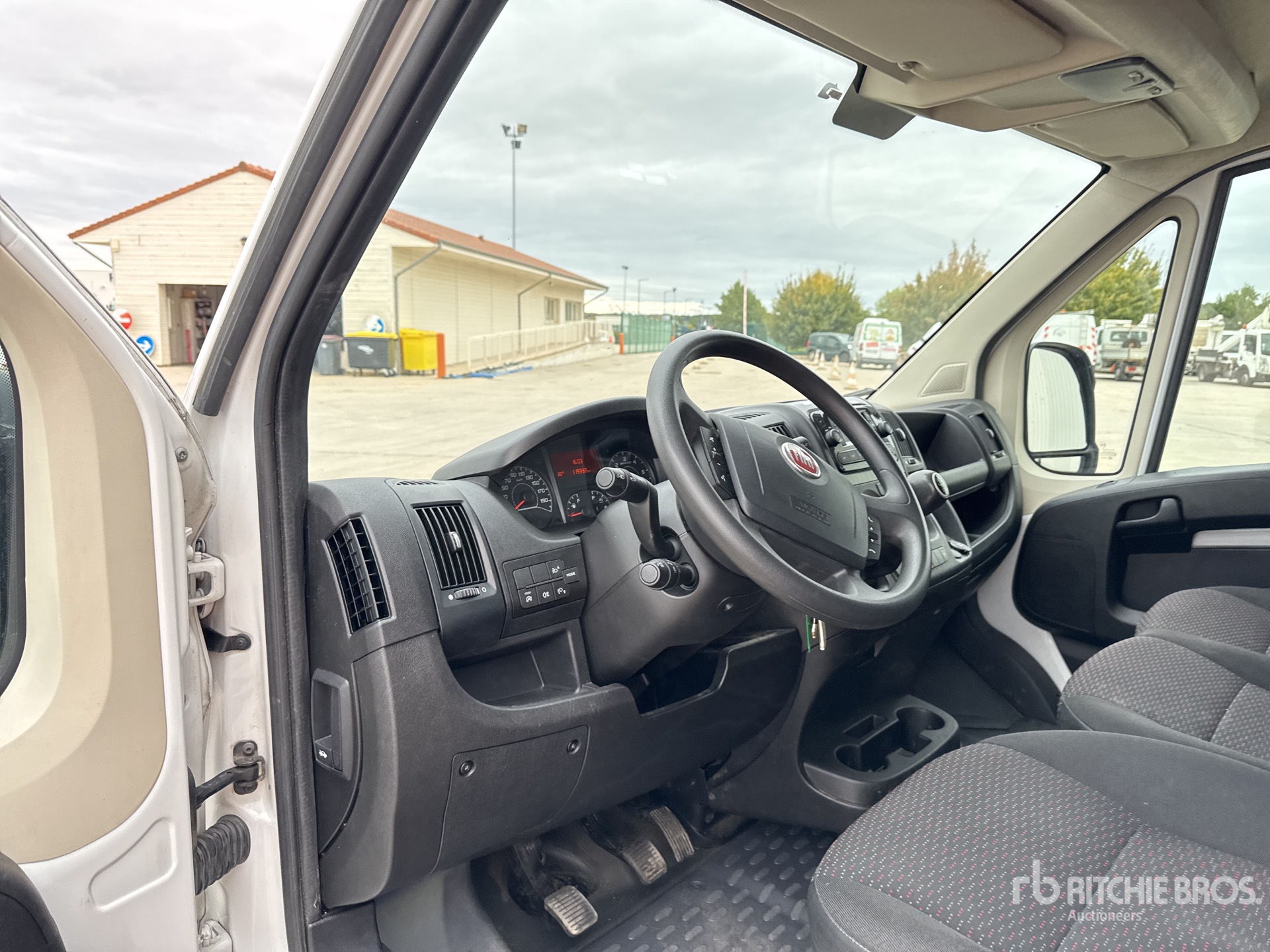 2023 Fiat DUCATO
