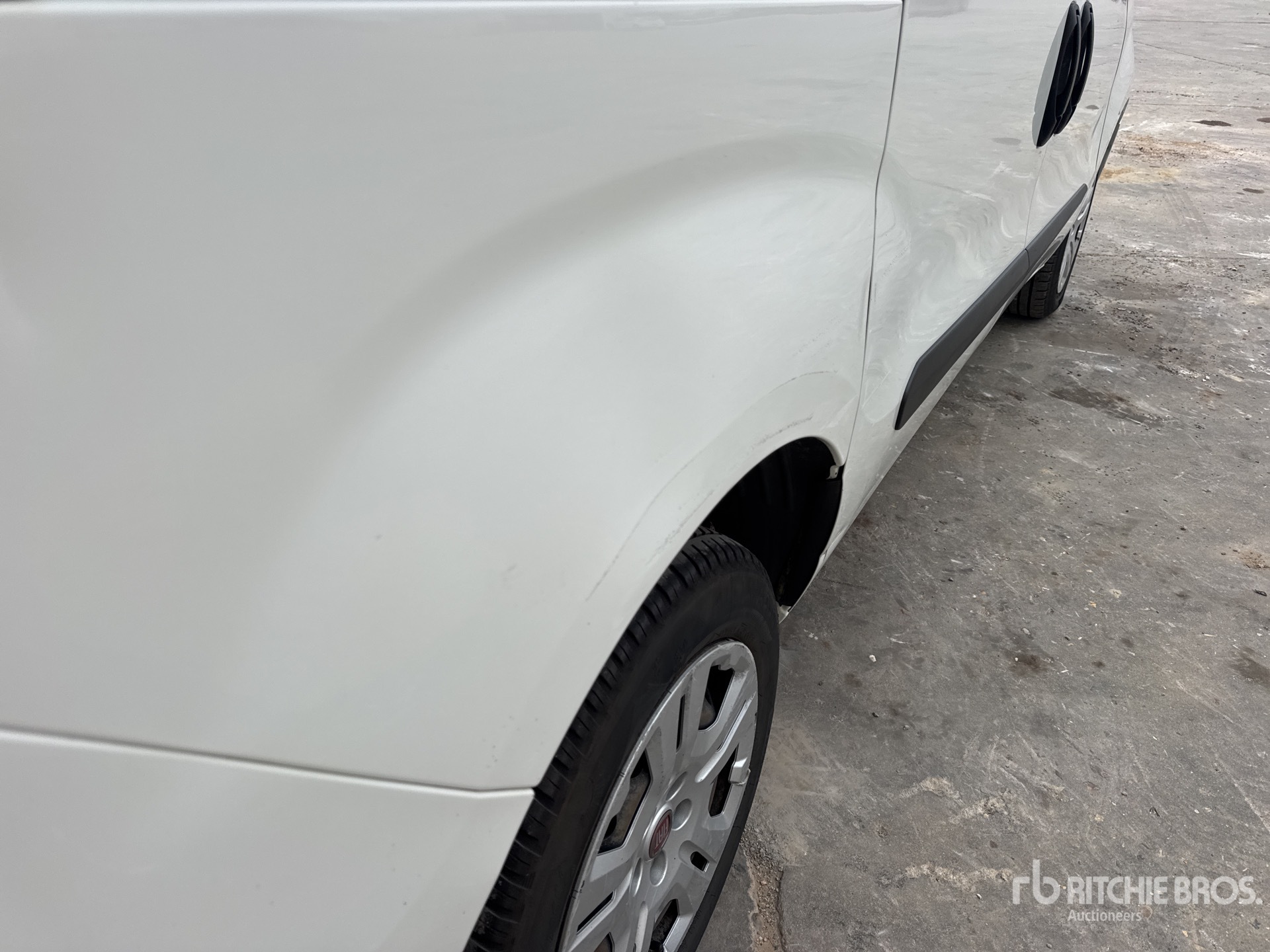 2019 Fiat DOBLO