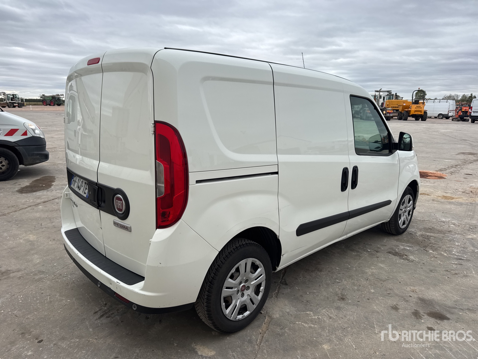 2019 Fiat DOBLO