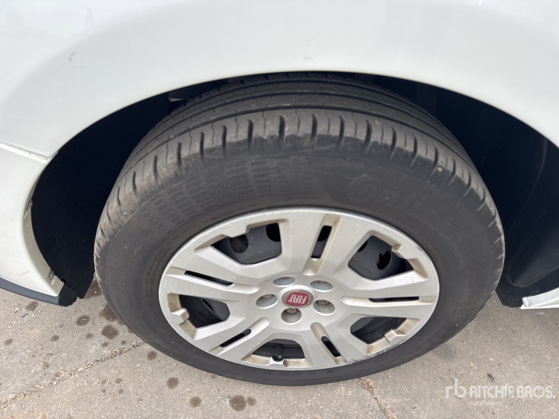 2019 Fiat DOBLO