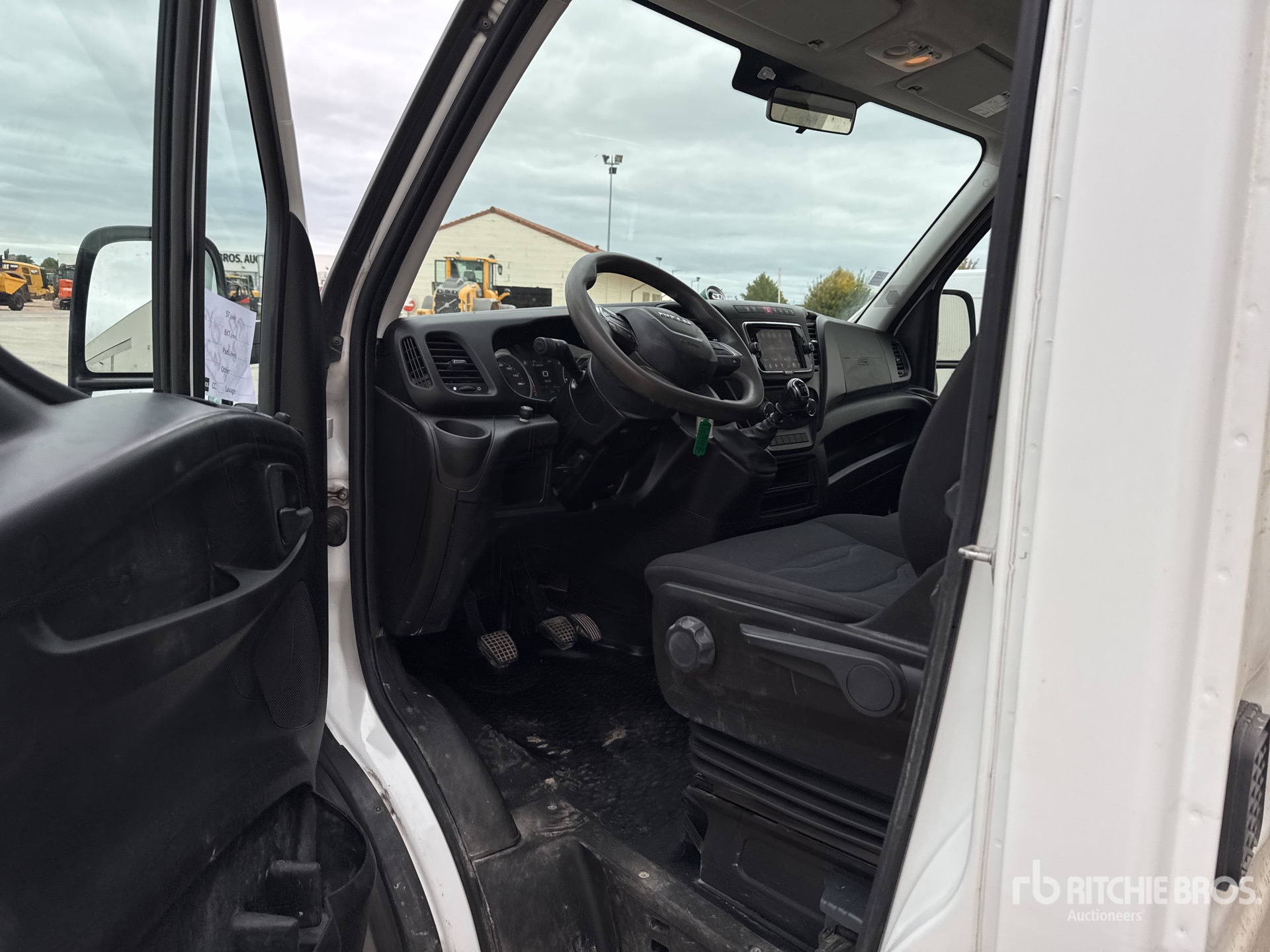 2020 Iveco 35C16