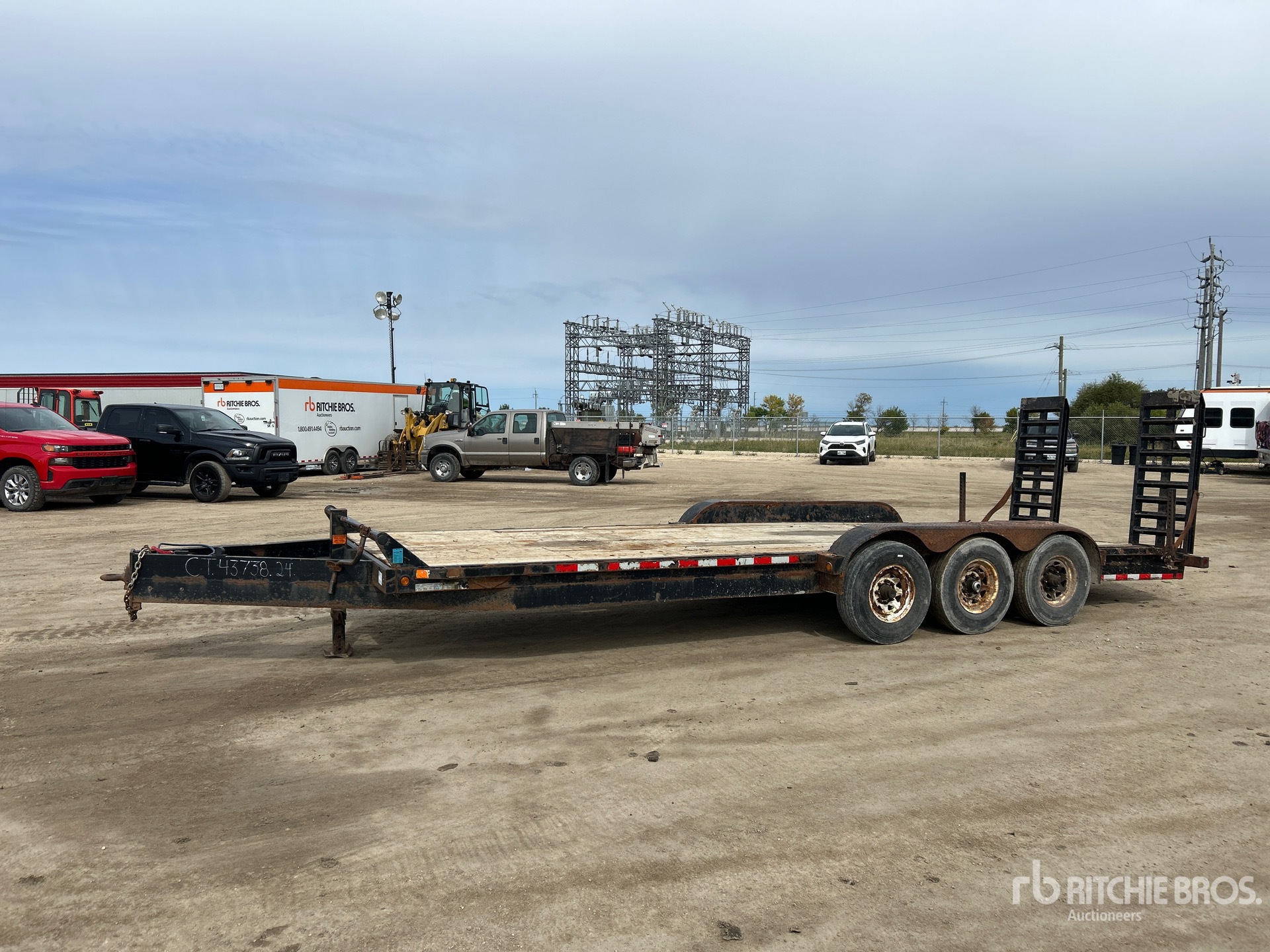 Photo of 2021 Canada Trailer 24 ft Tri/A