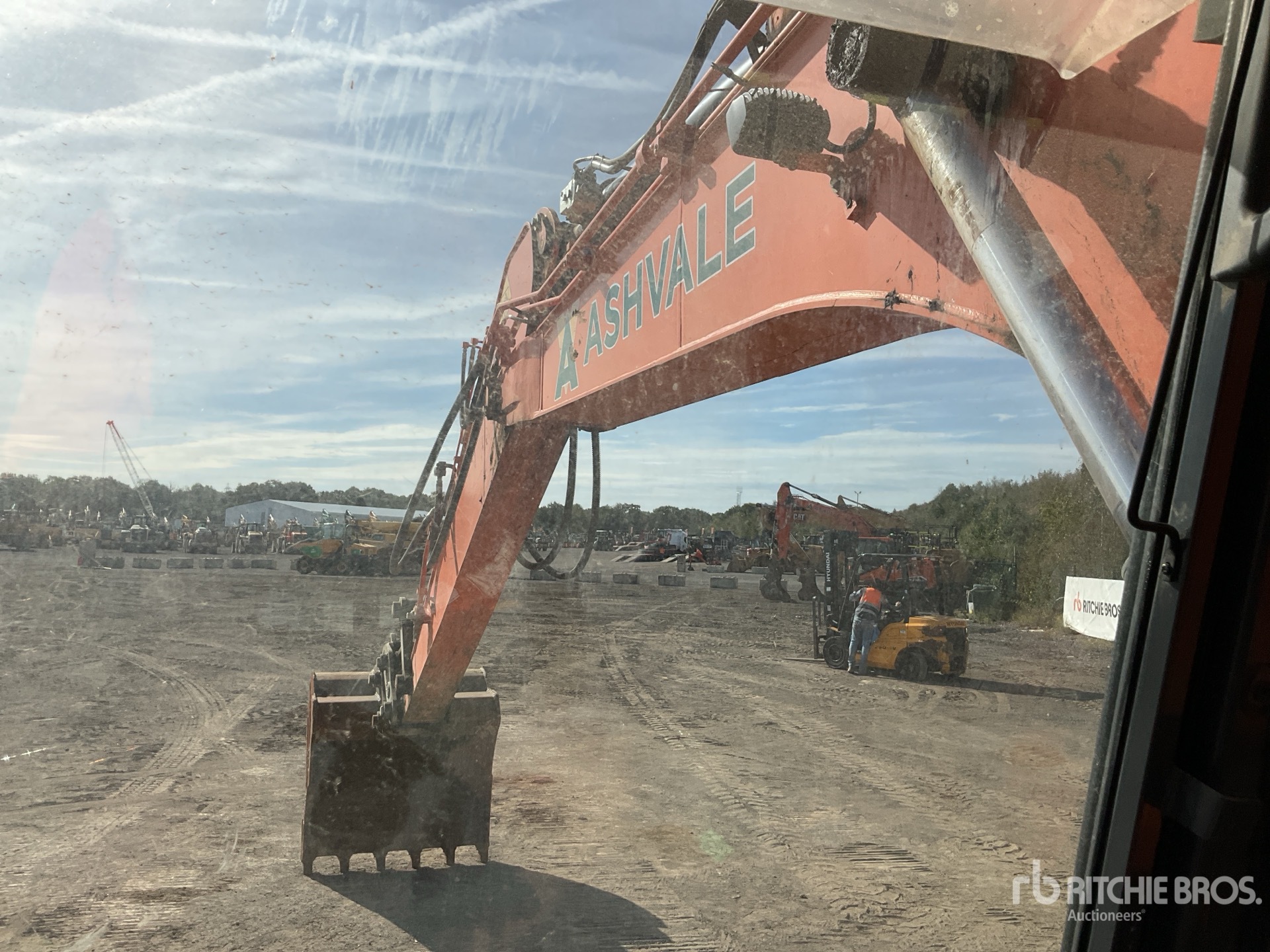 2022 Doosan DX140LC-7