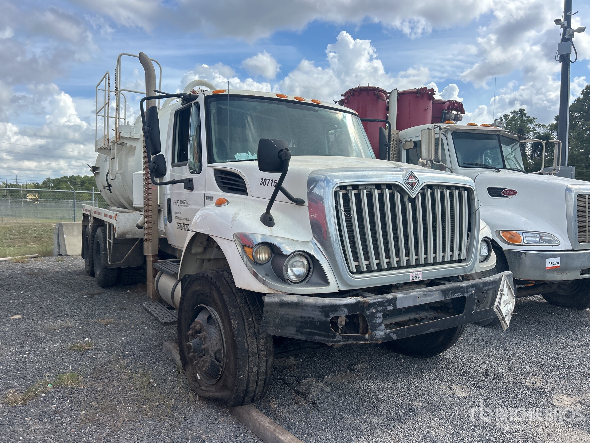 2011 International WORKSTAR 7500