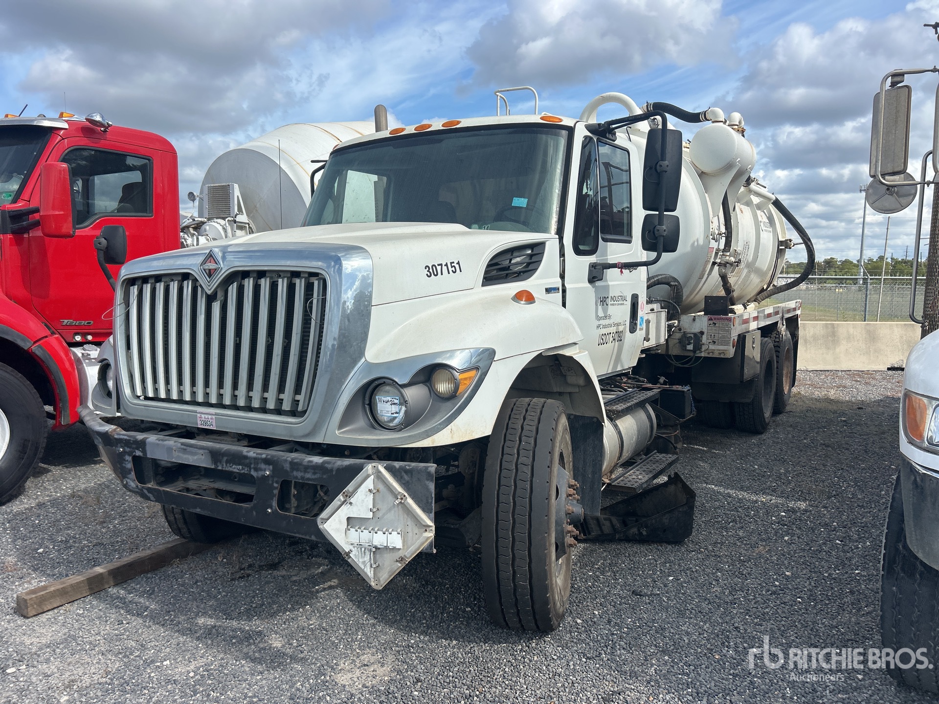2011 International WORKSTAR 7500