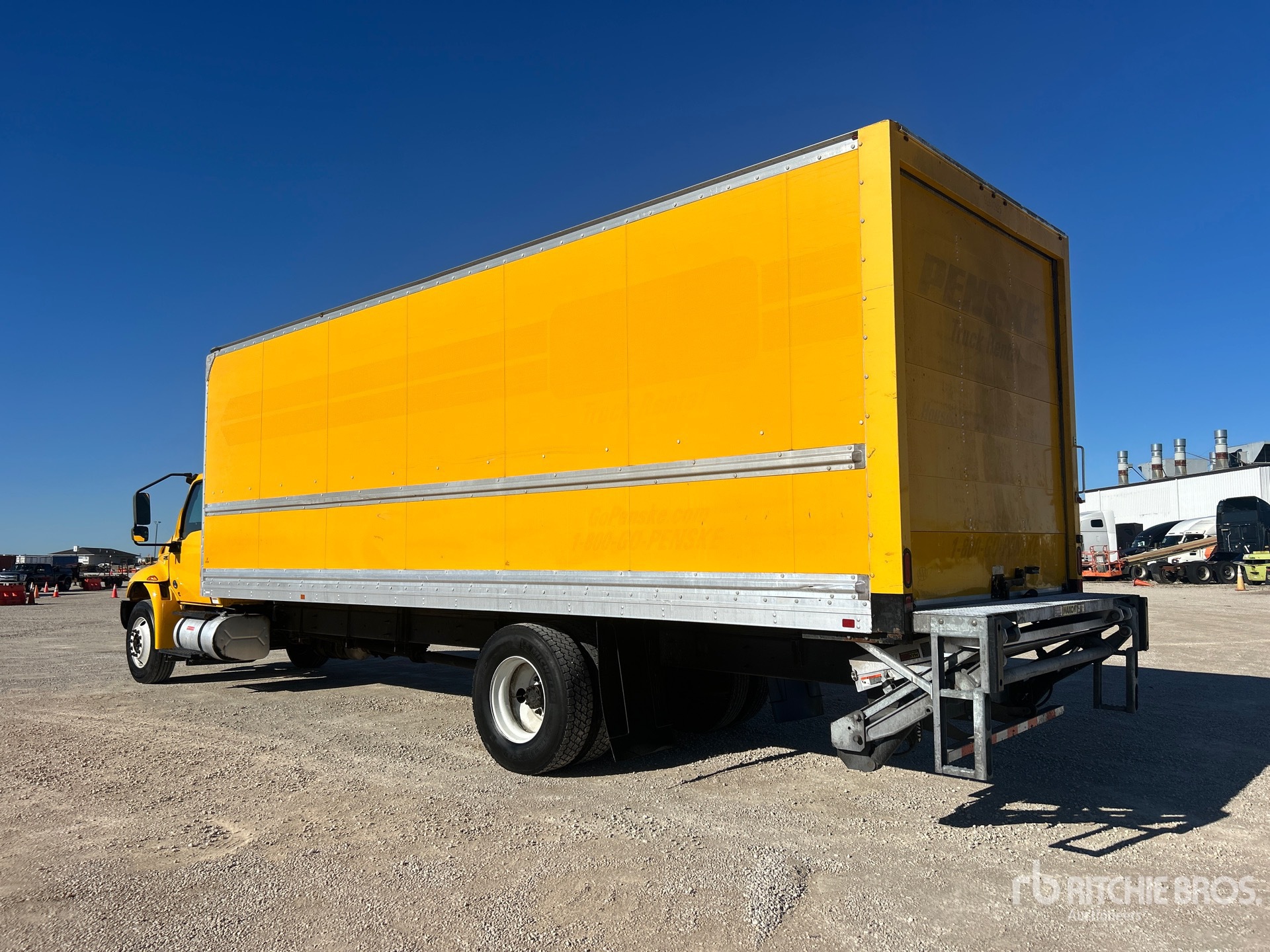 2020 International MV607