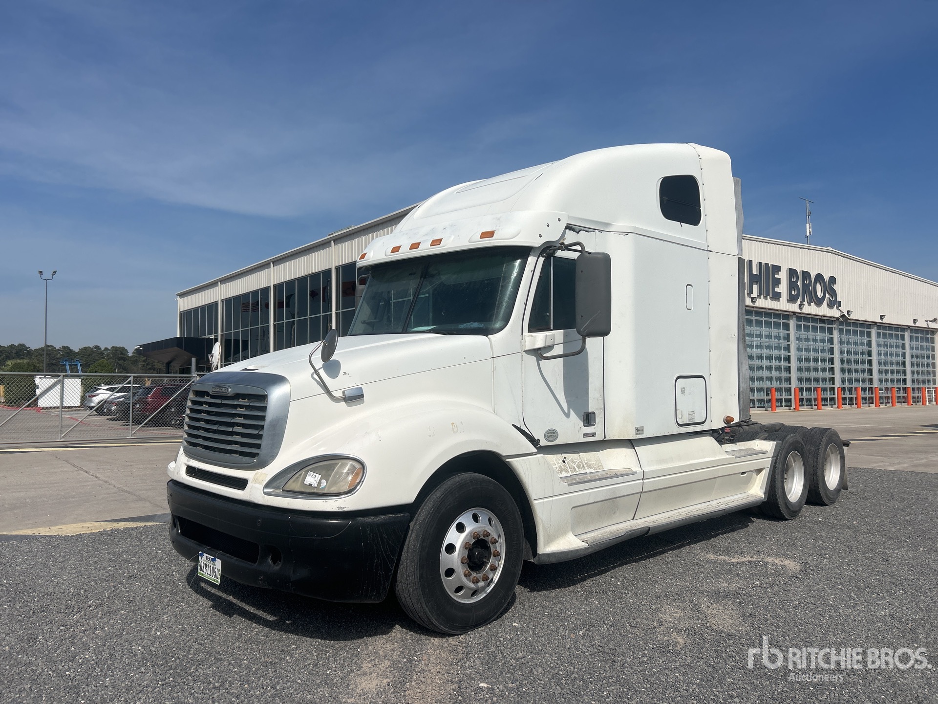 2009 Freightliner Columbia 120