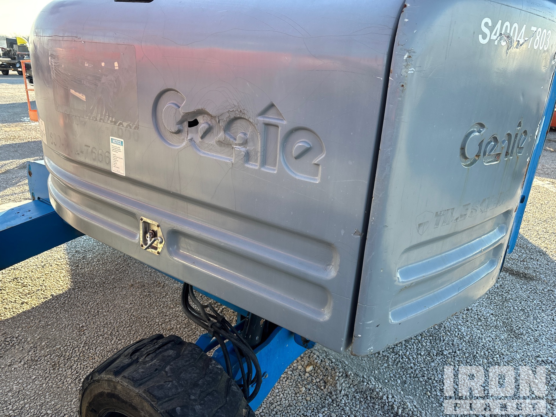 2004 Genie S-40