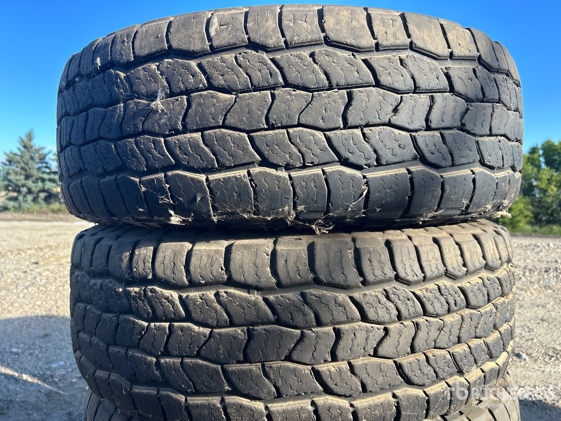 Cooper QUANTITY OF (4) 265/70R18