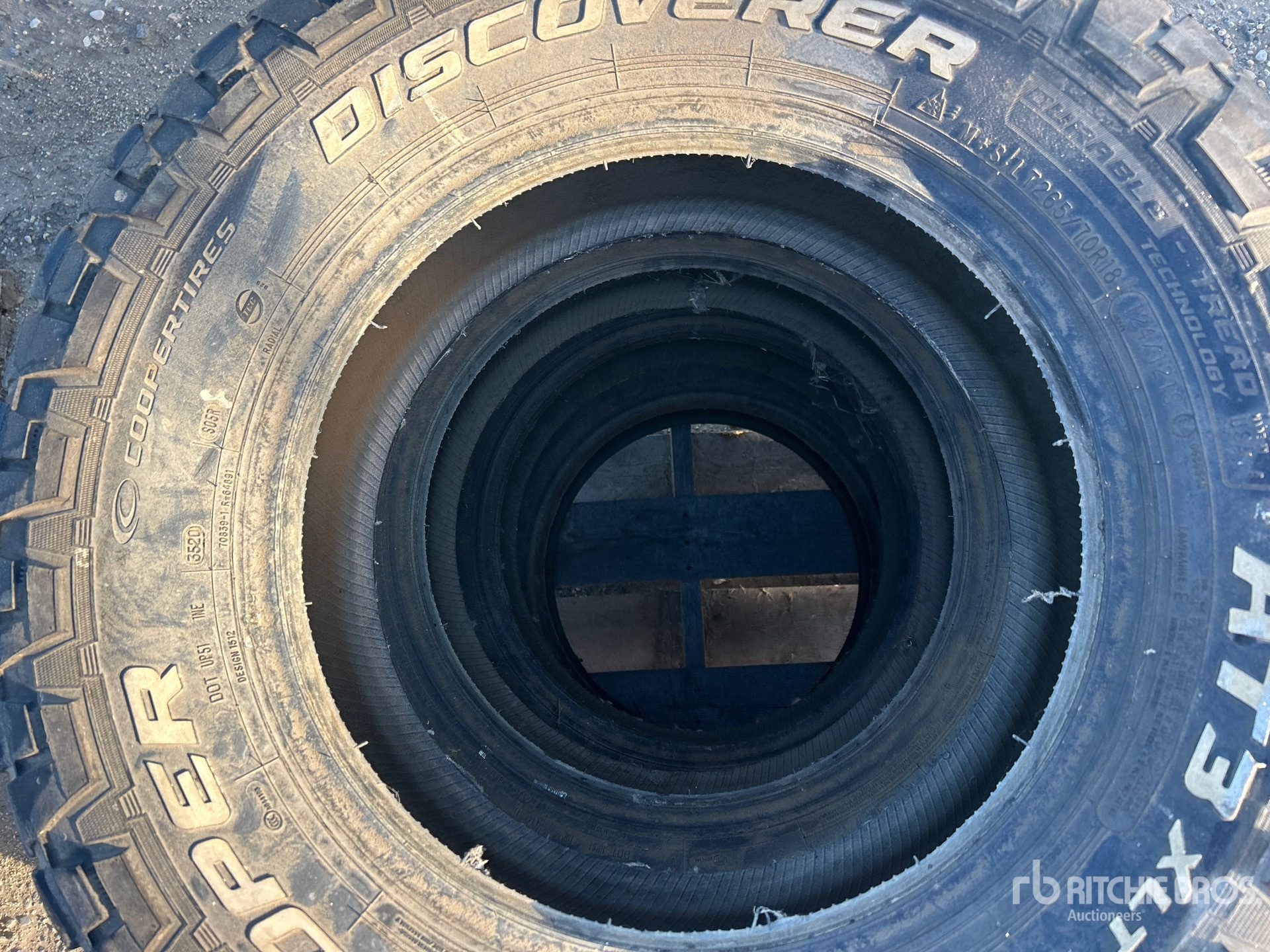 Cooper QUANTITY OF (4) 265/70R18