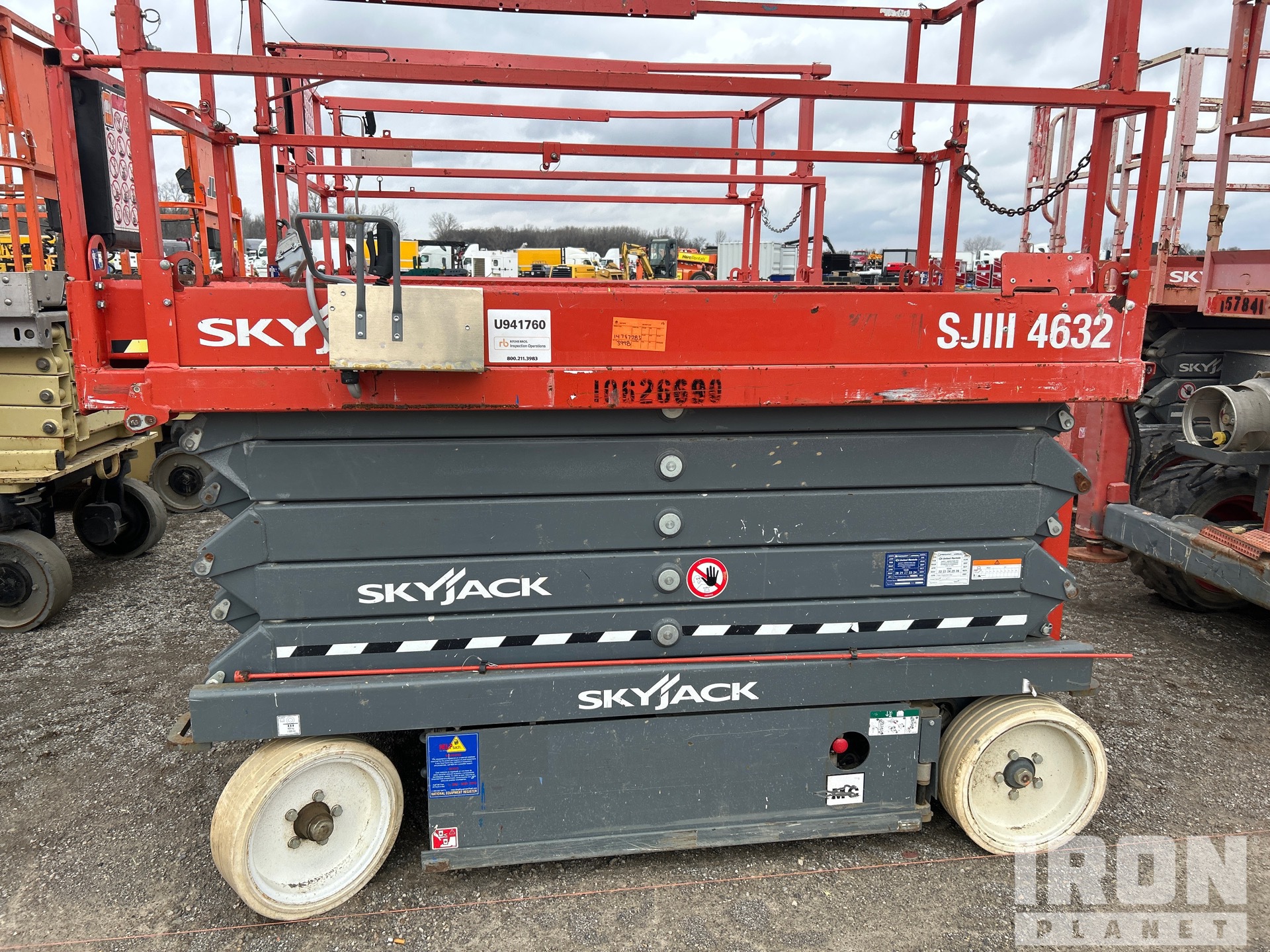 2017 Skyjack SJ4632