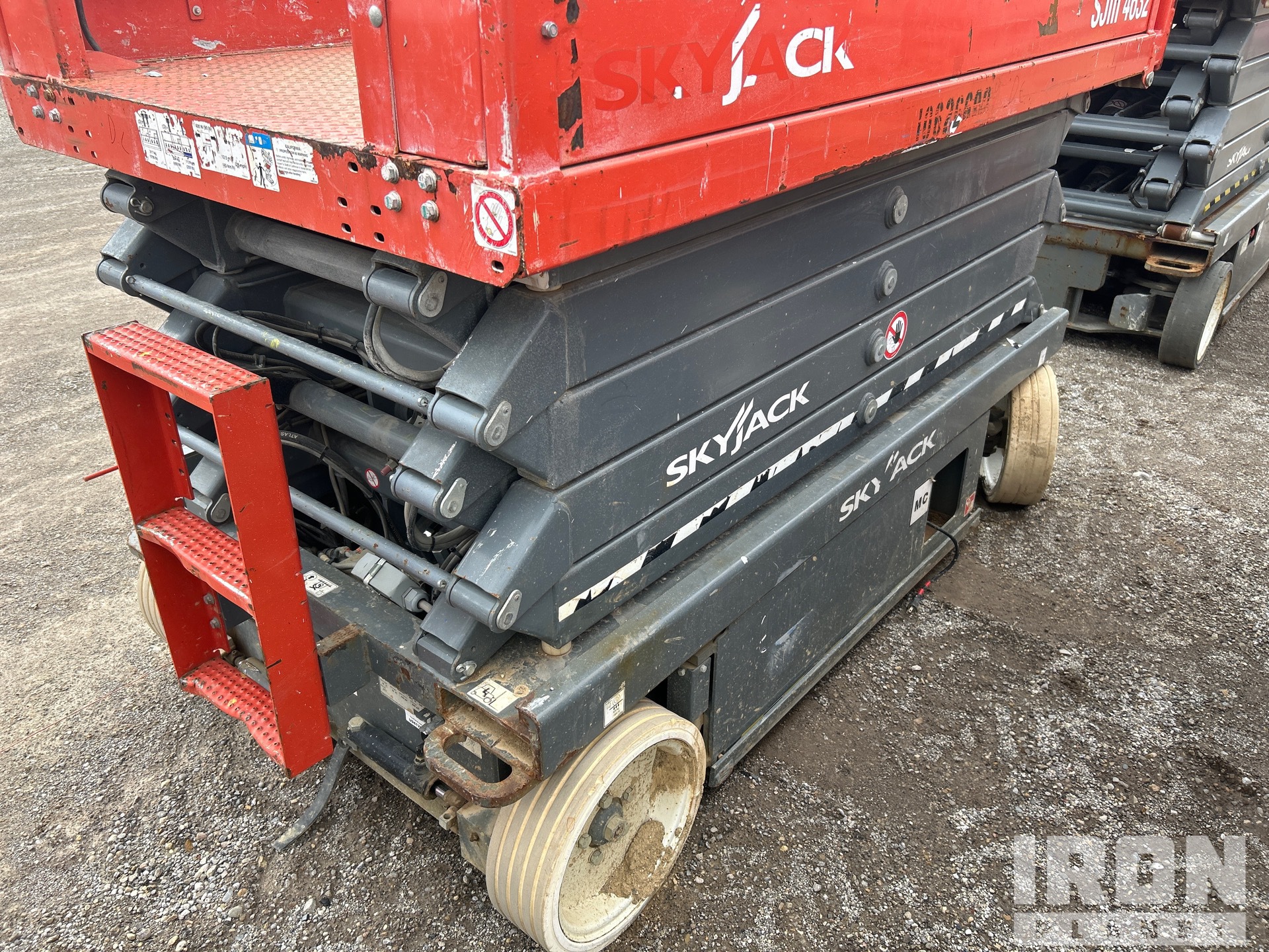 2017 Skyjack SJ4632
