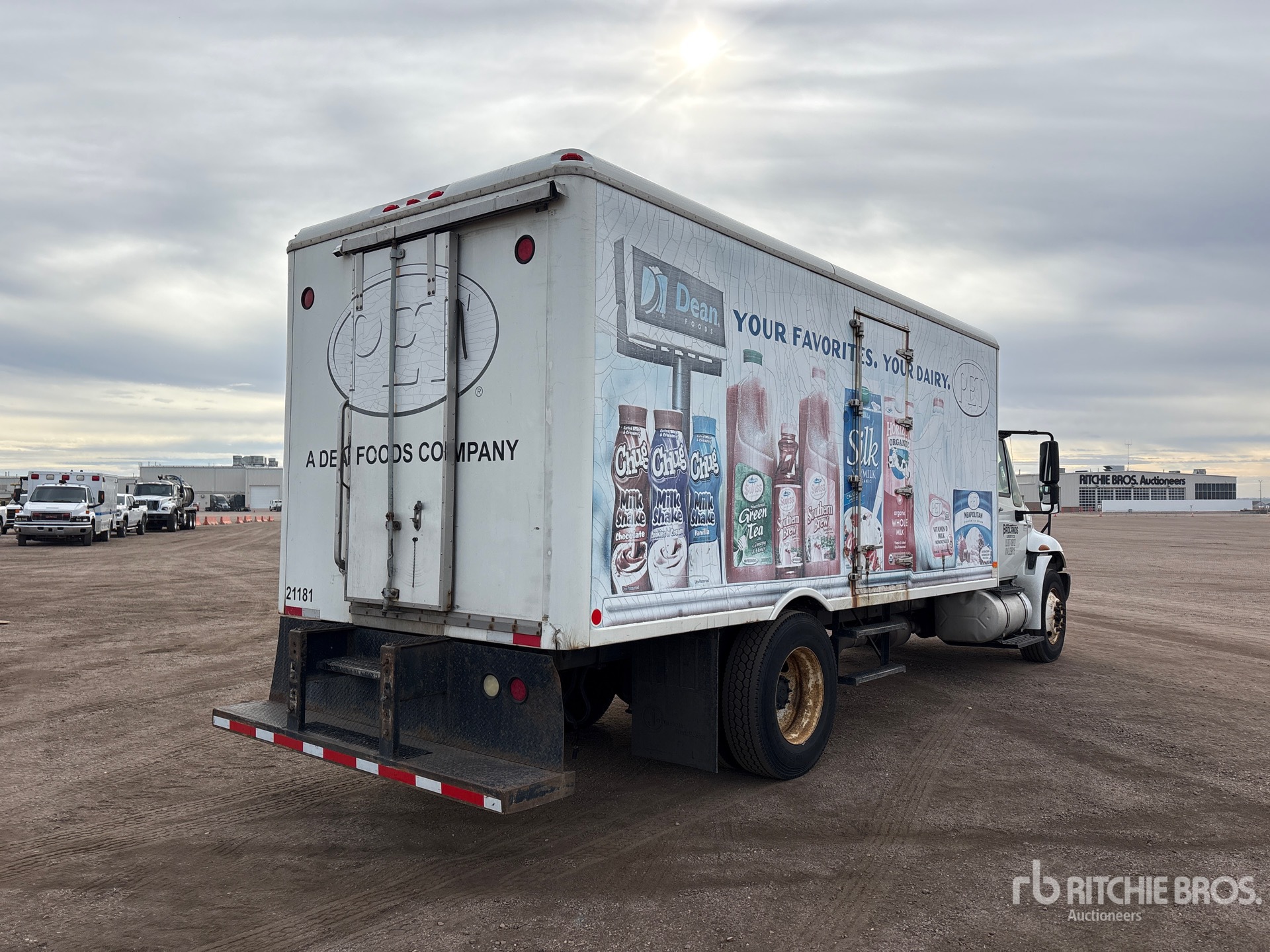 2011 International 4000