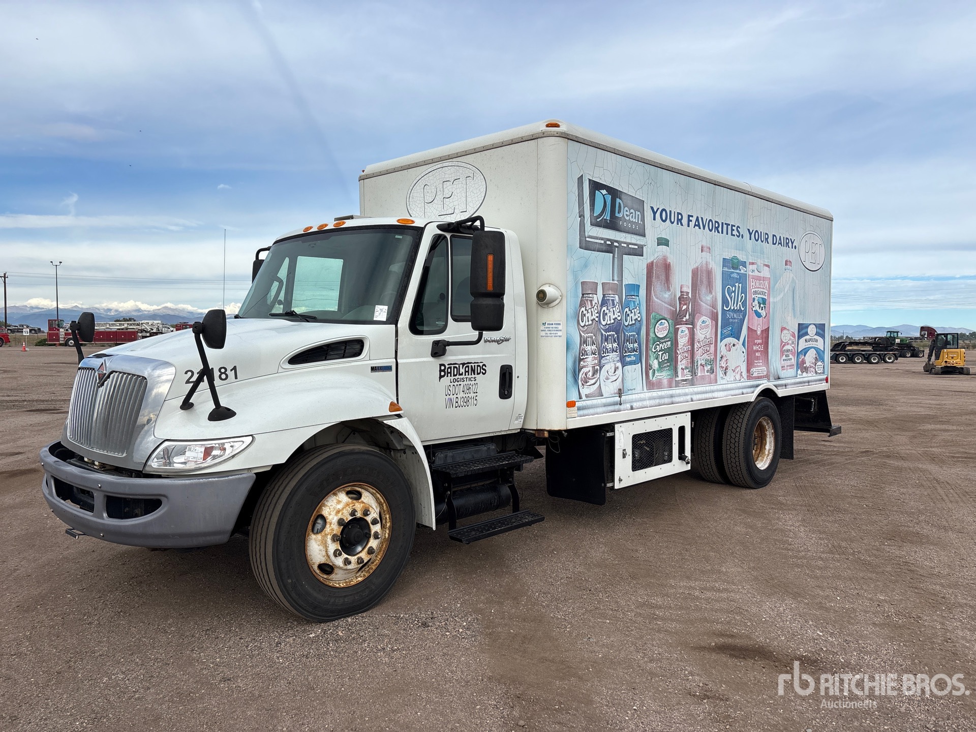 Photo of 2011 International 4000