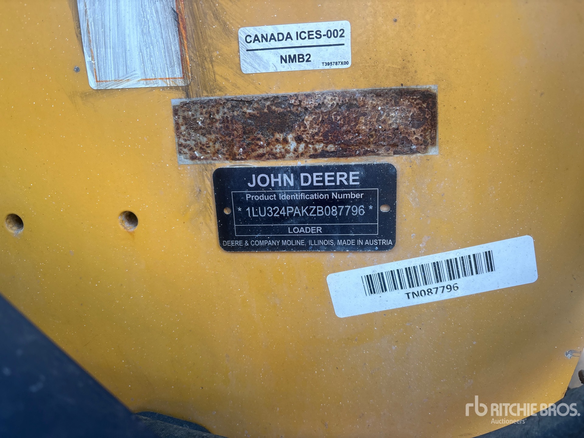 2024 John Deere 324 P-TIER