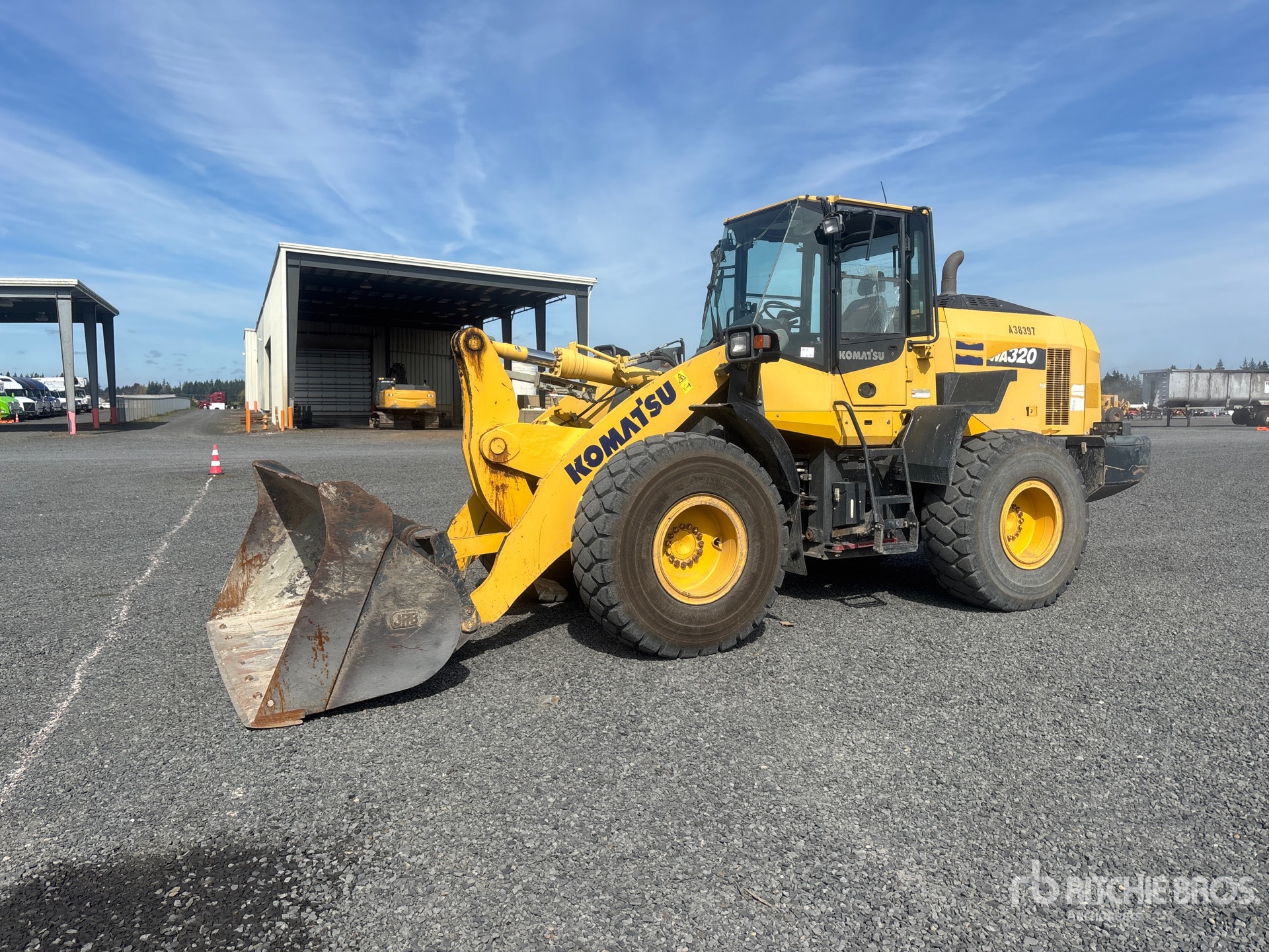 Photo of 2018 Komatsu WA320-8