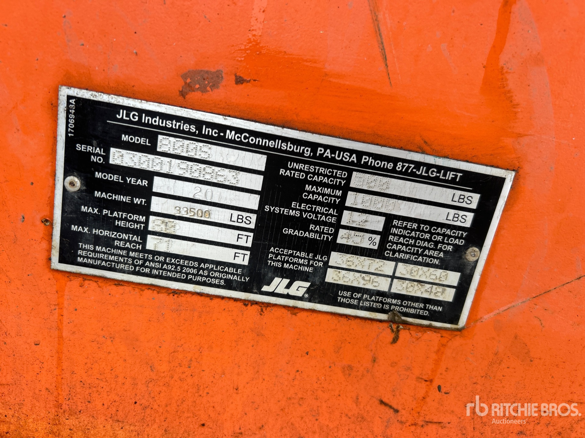 2014 JLG 800S