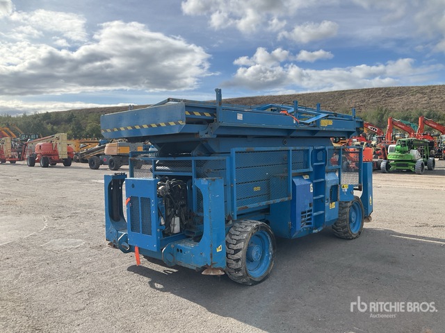 2013 Genie GS-5390 Scissor Lift
