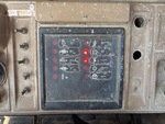 Control Station with Luces de advertencia del motor
