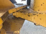 Chassis with Articulating Center Pins