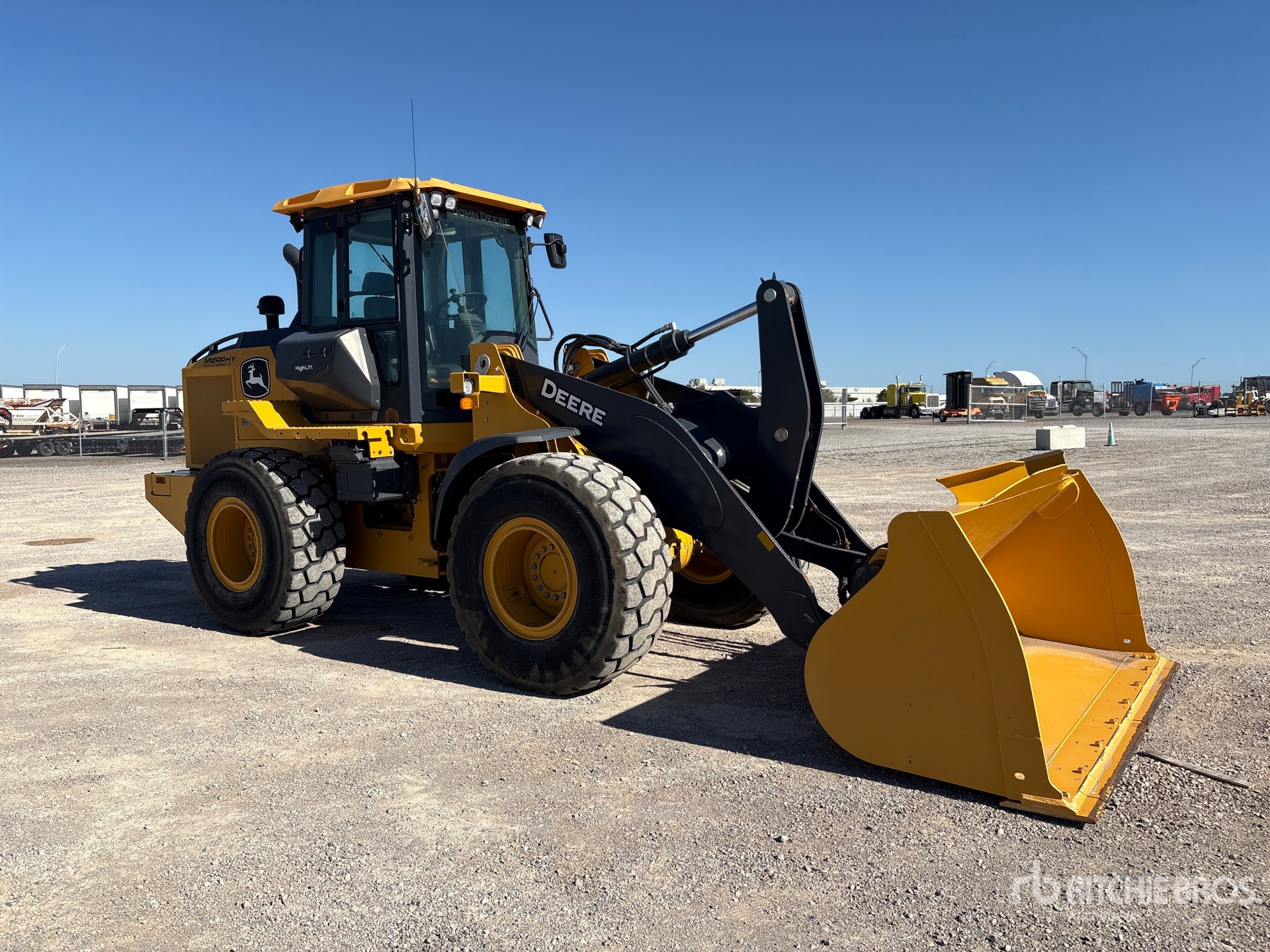 2024 John Deere 524 P-TIER