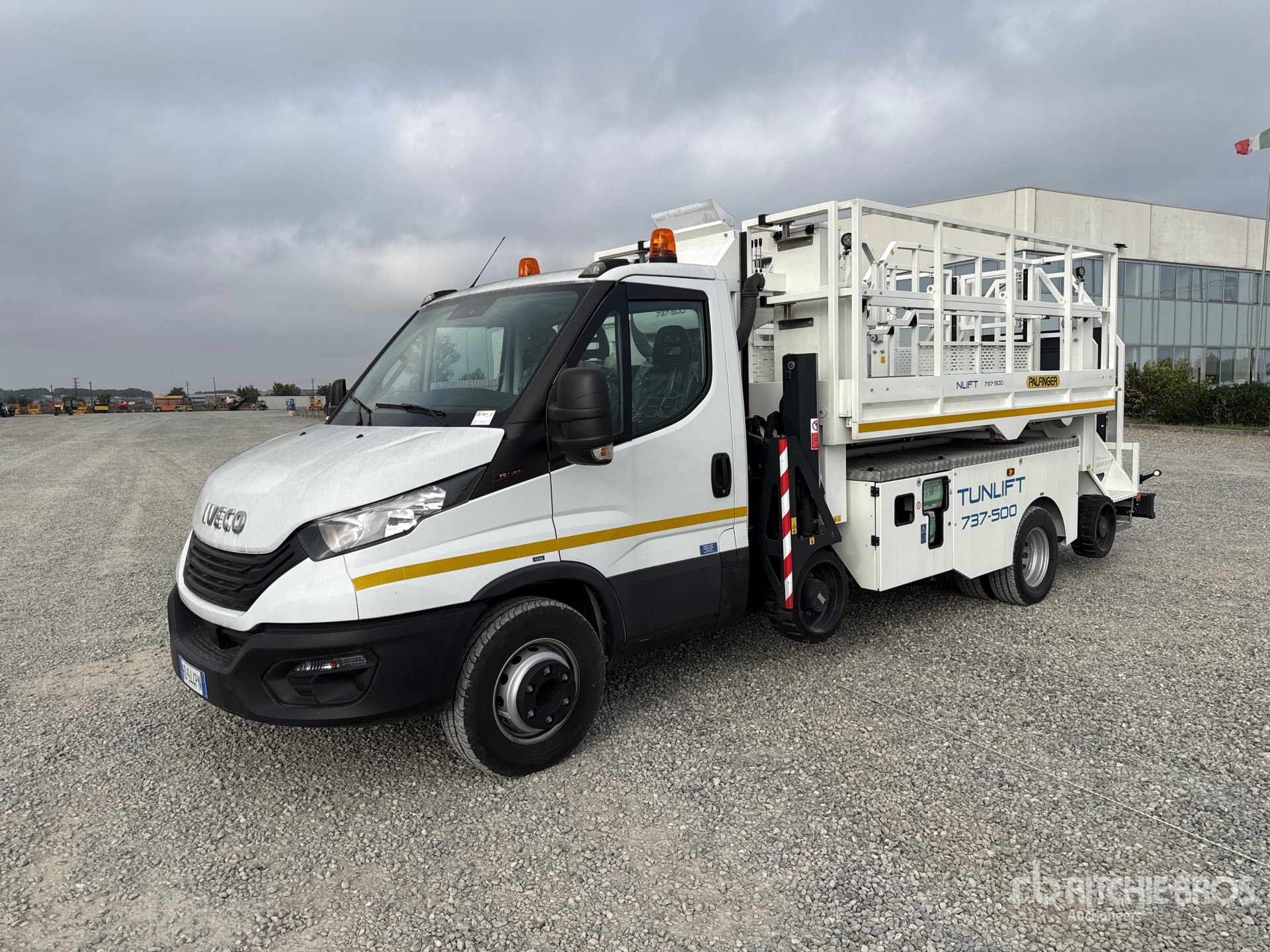 2026 Iveco DAILY 70-180