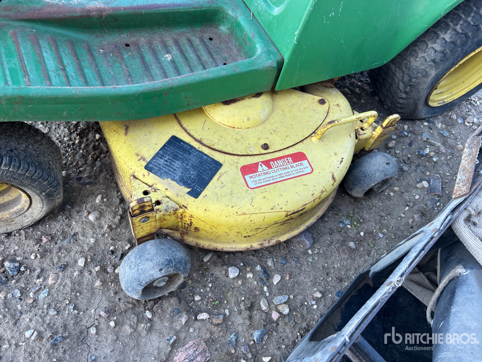 John Deere S92