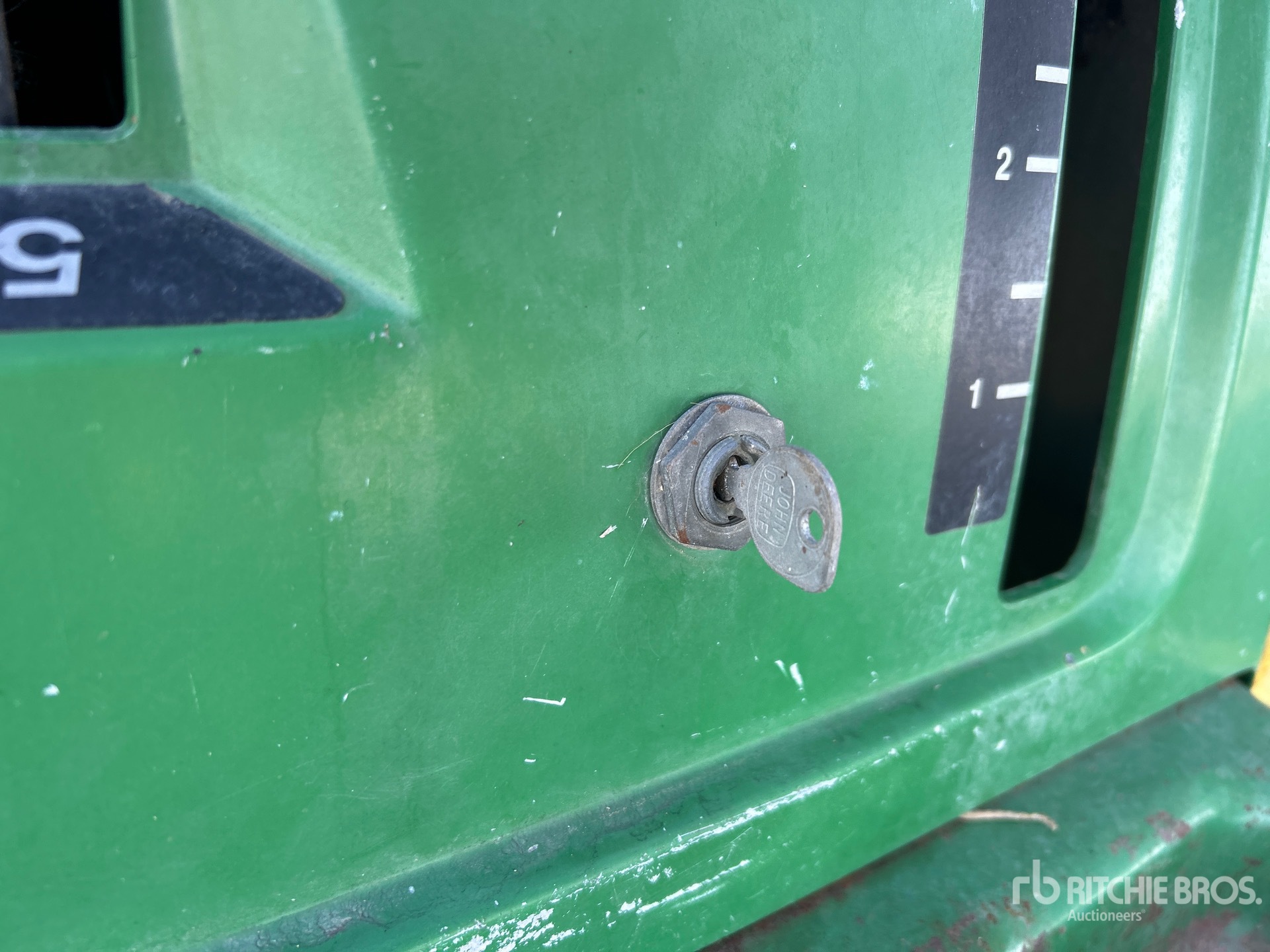 John Deere S92
