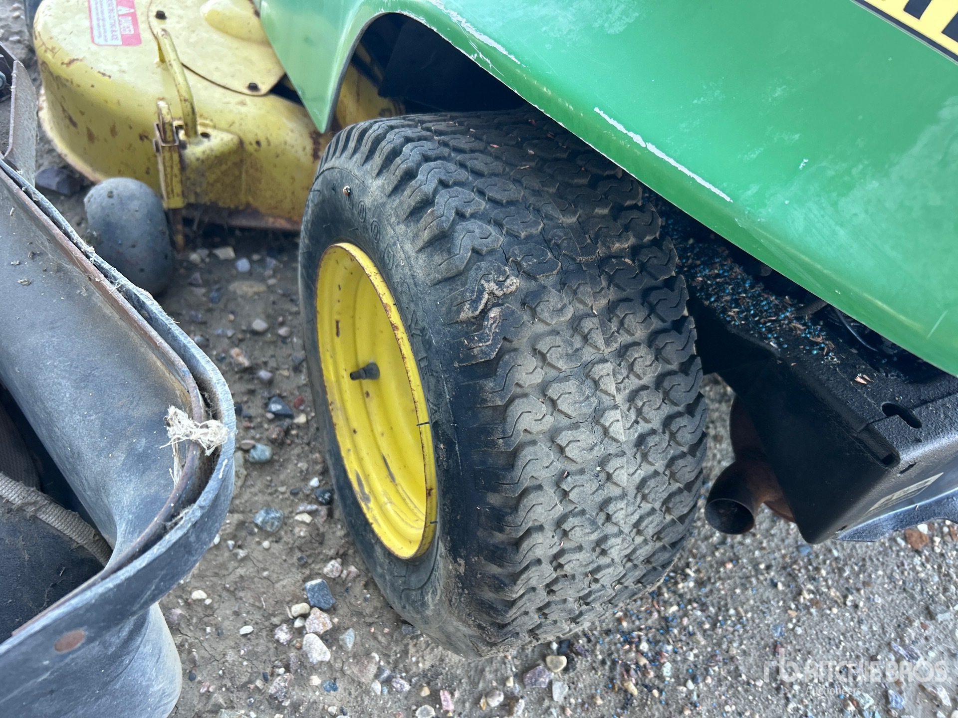 John Deere S92