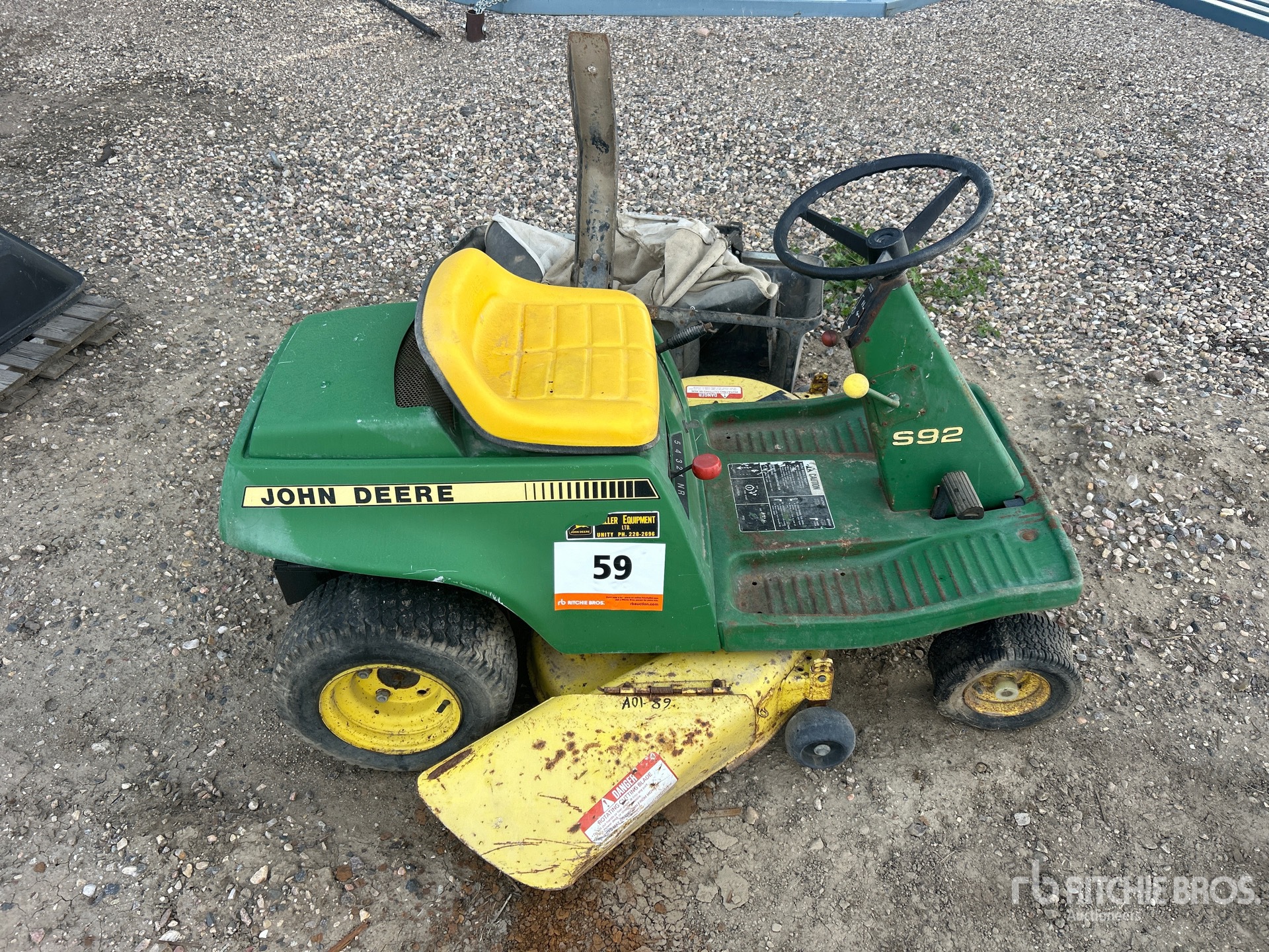 John Deere S92