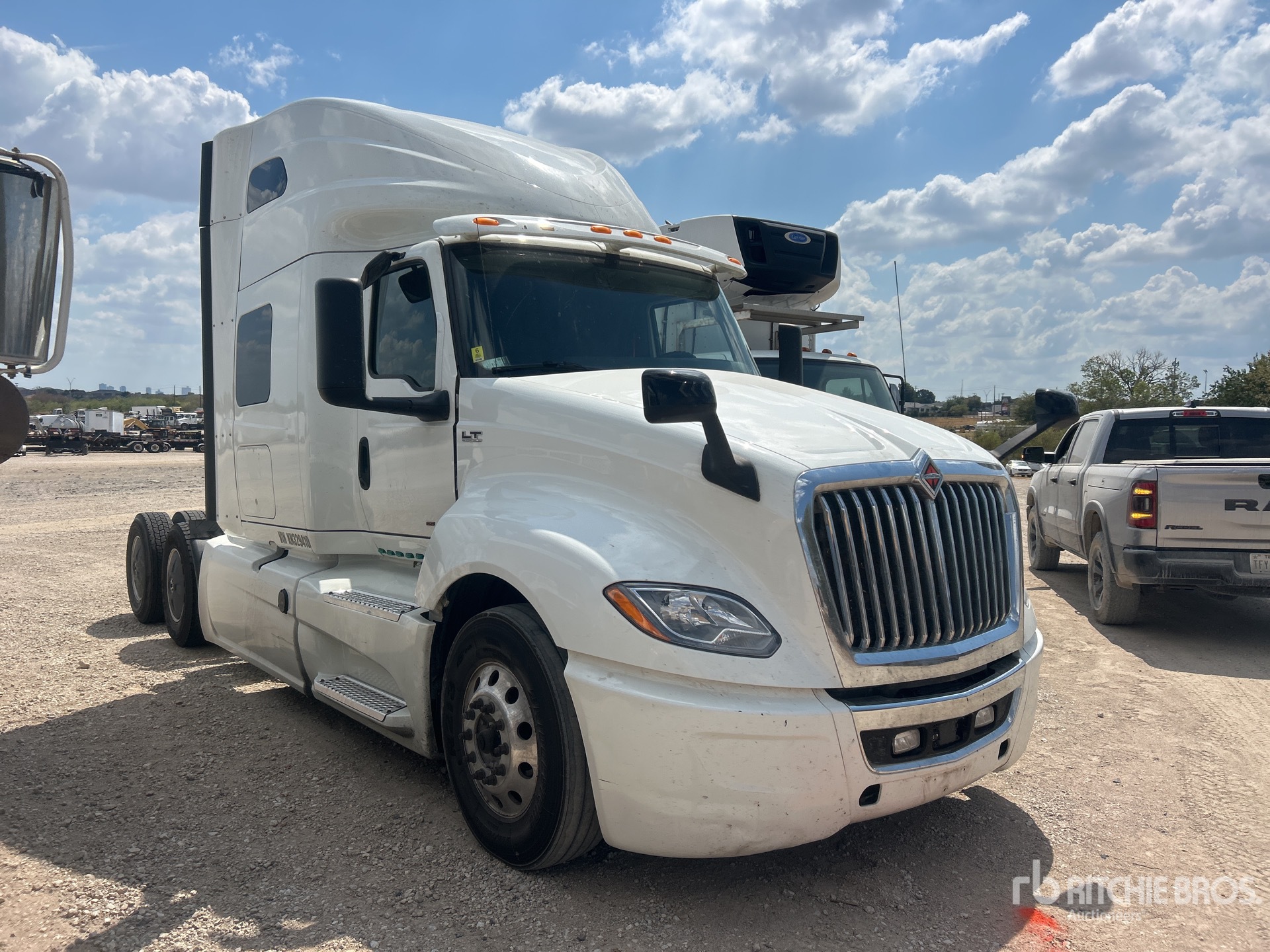 2019 International LT625