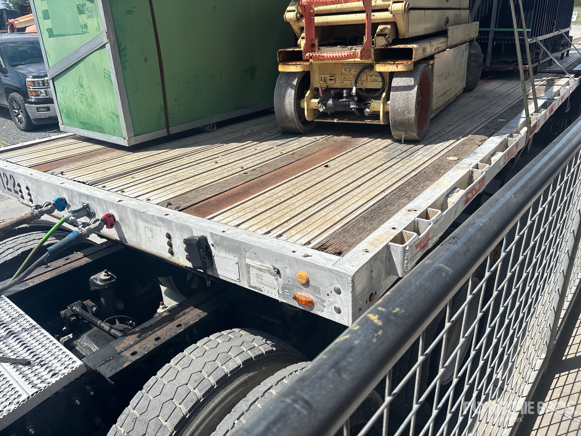 Photo of 1998 Transcraft EAGLE W2