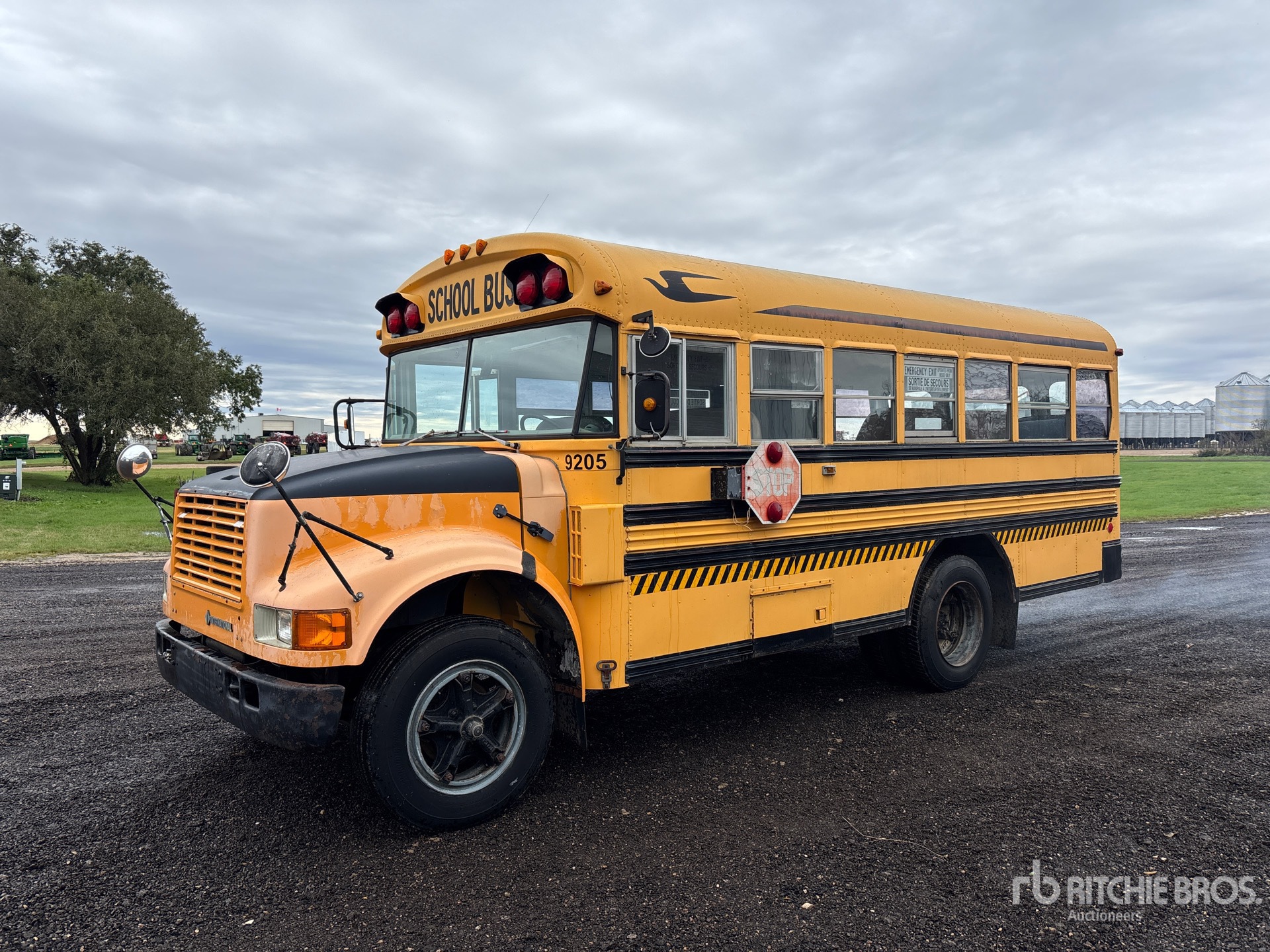 1992 International 4x2 36-Seat School