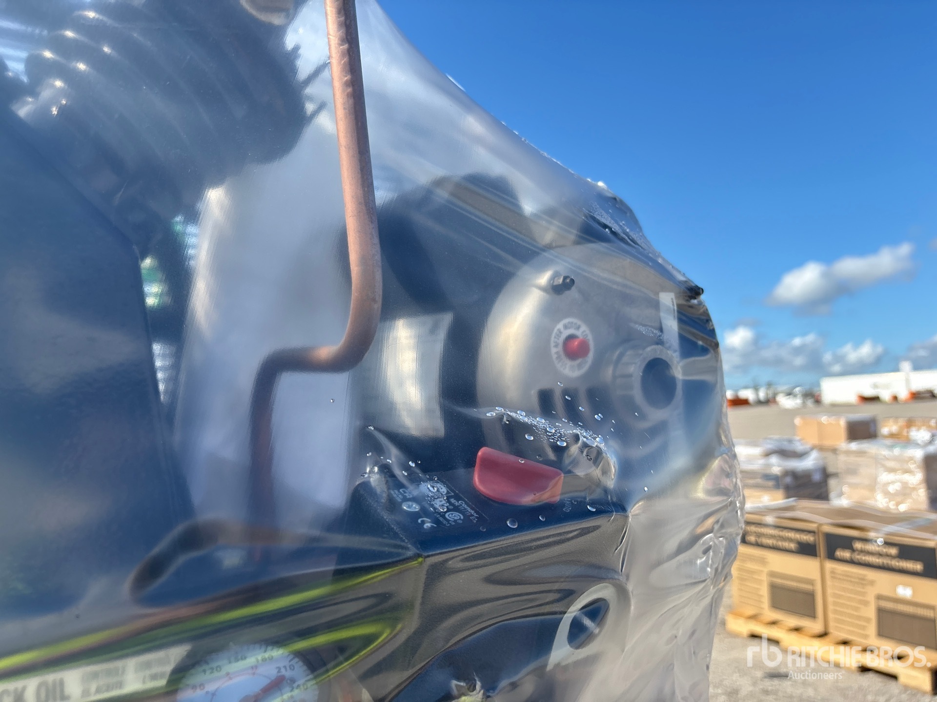 Campbell Hausfeld SKID-MOUNTED ELECTRIC 60 GAL
