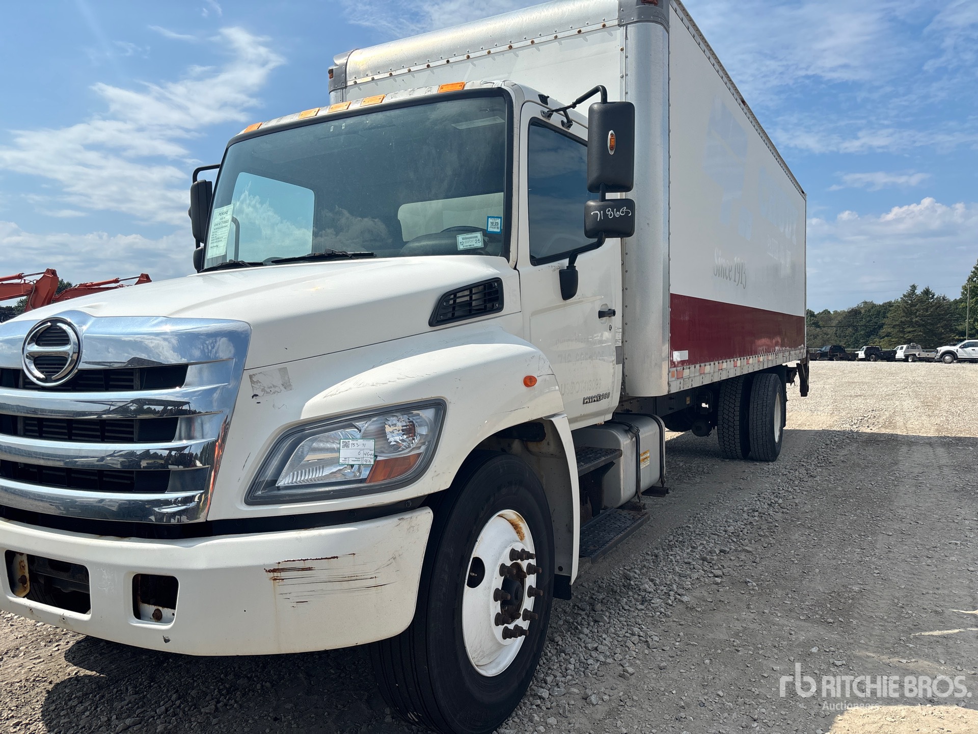 2013 Hino 268