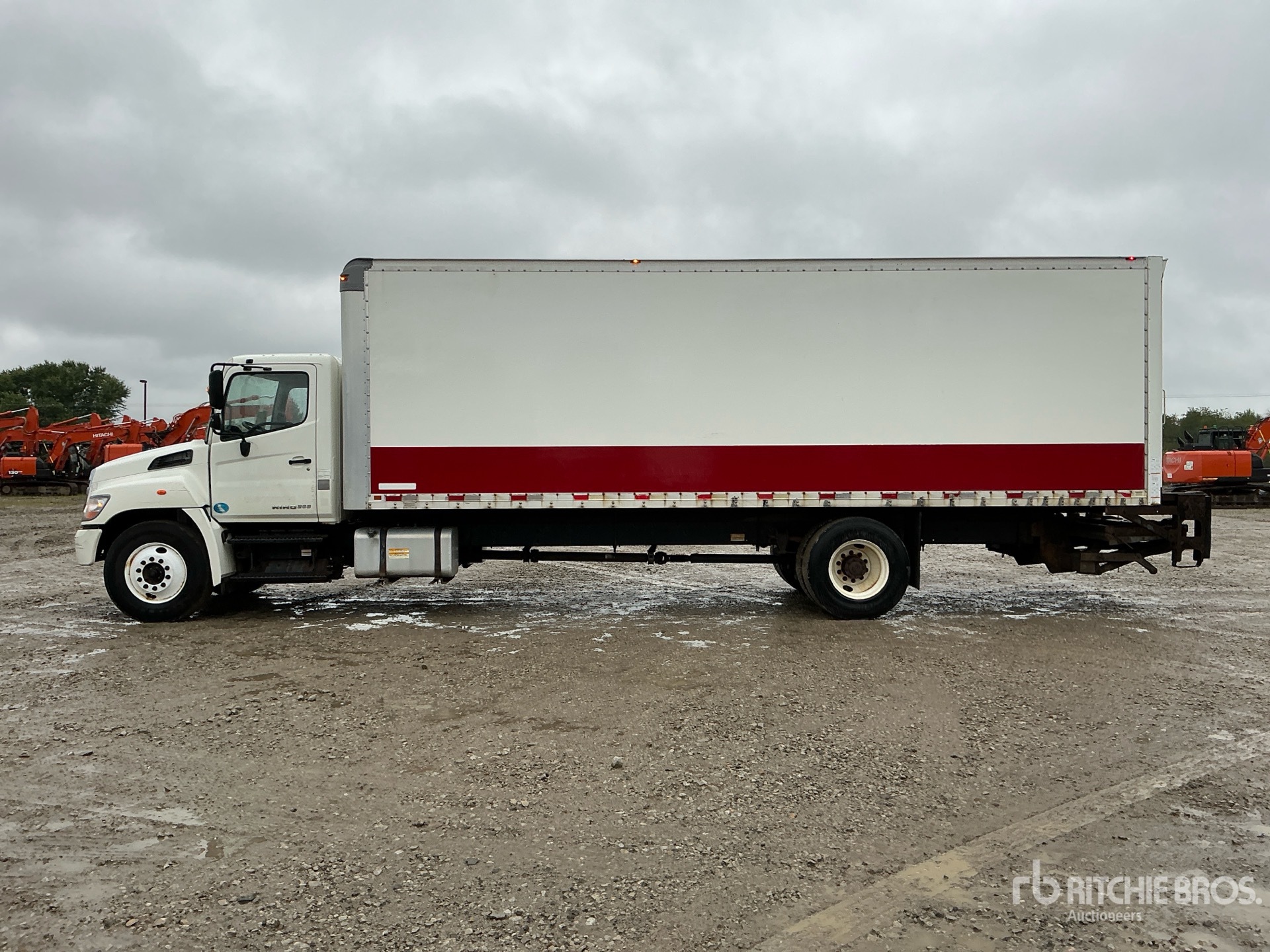 2013 Hino 268
