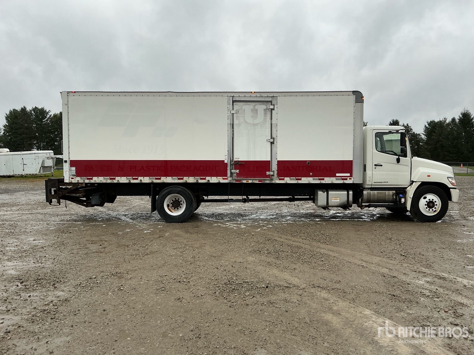 2013 Hino 268
