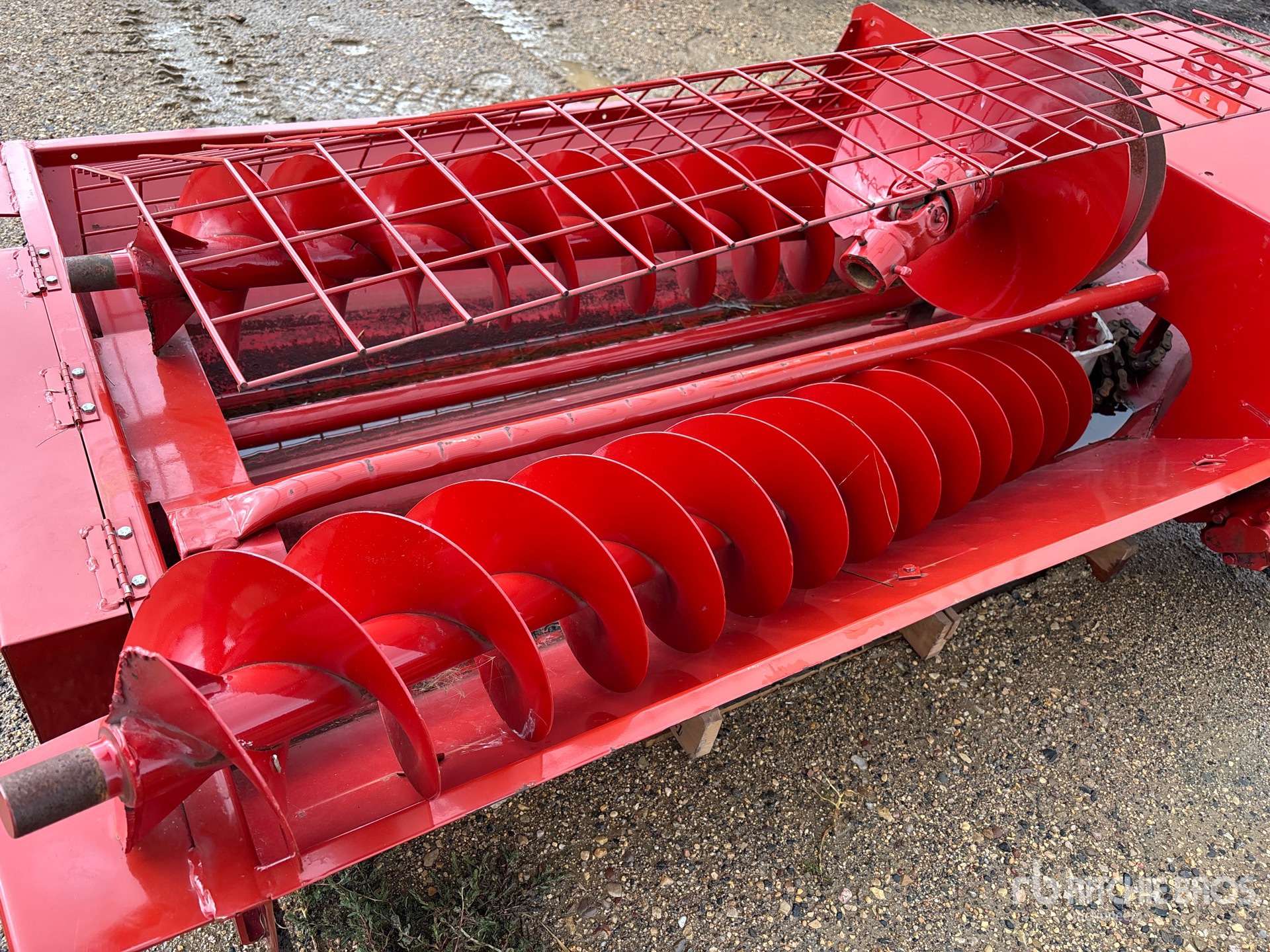 Farm King 16 in x 18 ft Swing Hopper (Unused)