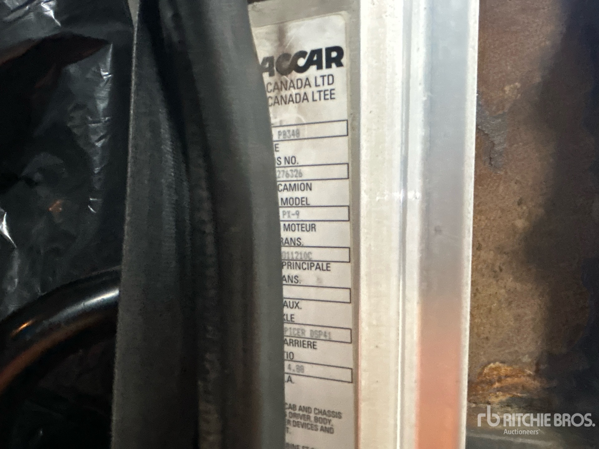 2015 Peterbilt 348