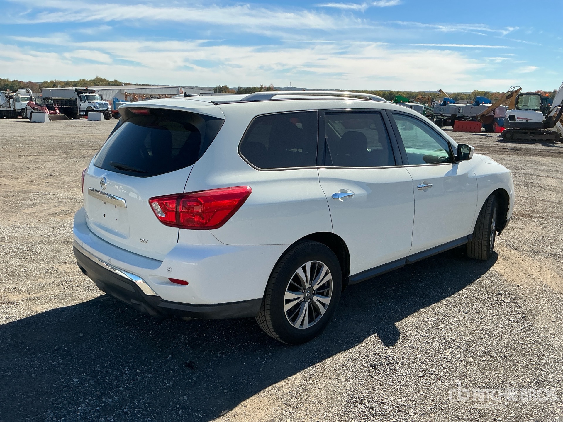 2017 Nissan PATHFINDER
