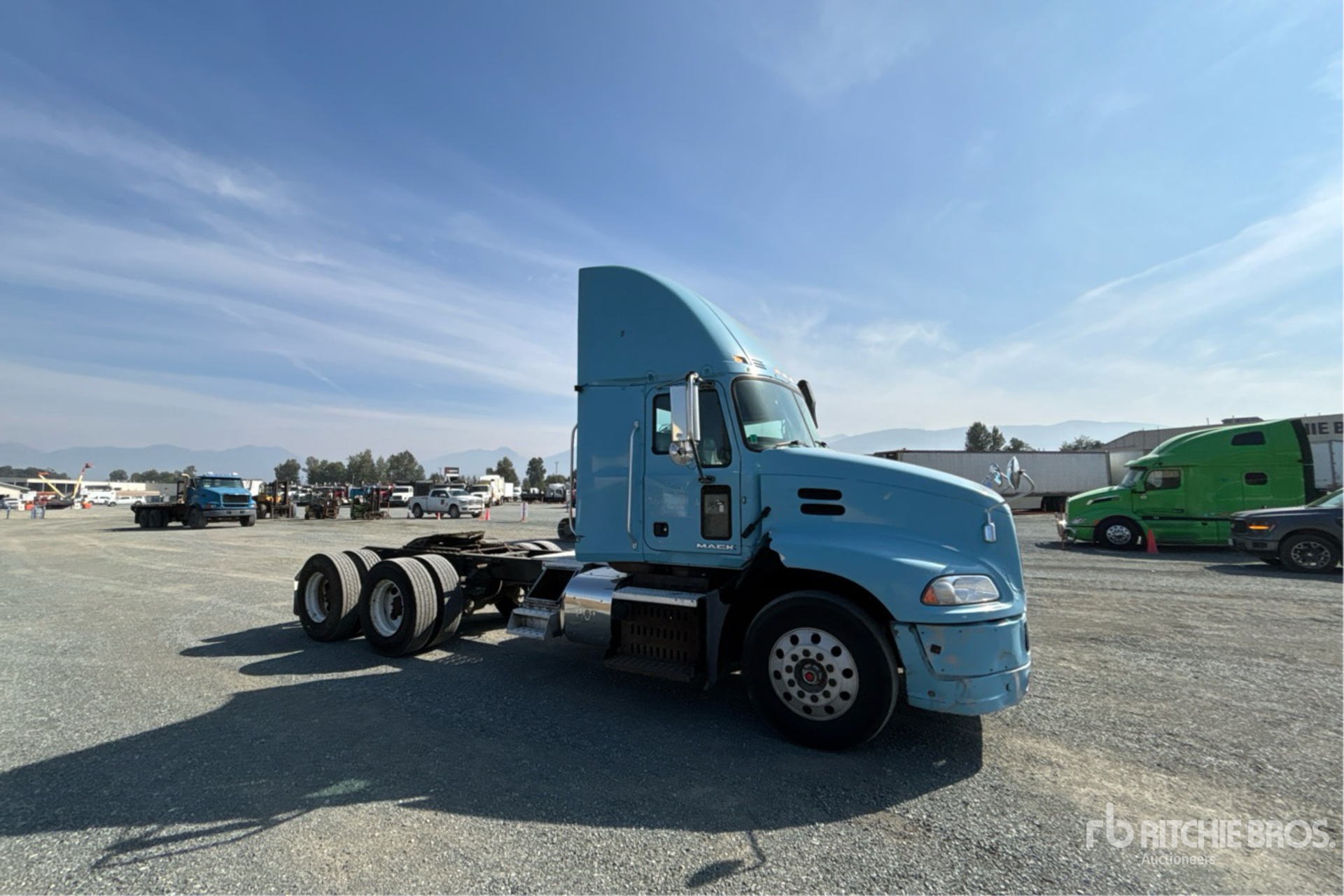 2015 Mack CXU613